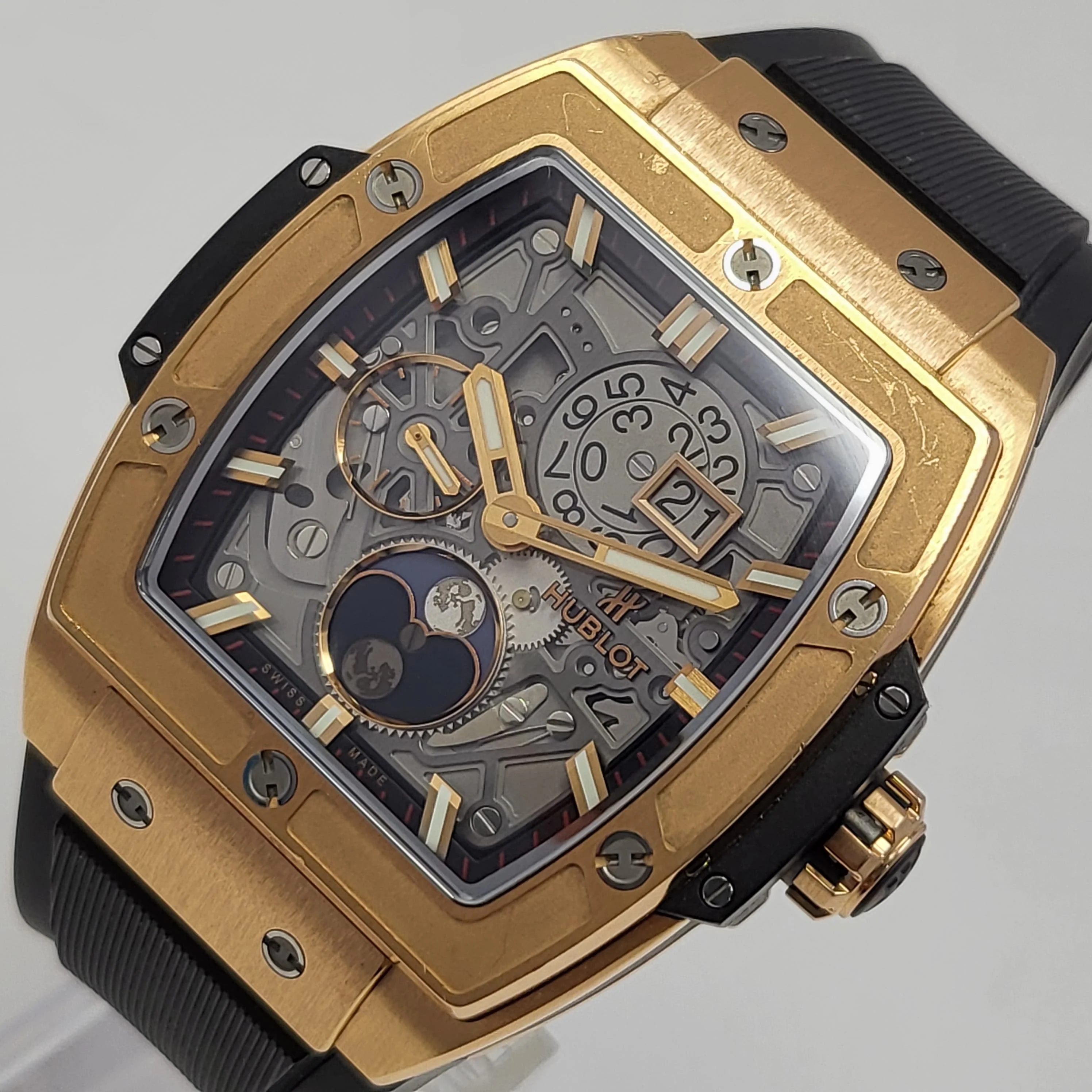Reloj Hublot Spirit Of Big Bang Moonphase King Gold Automatico - Image 5