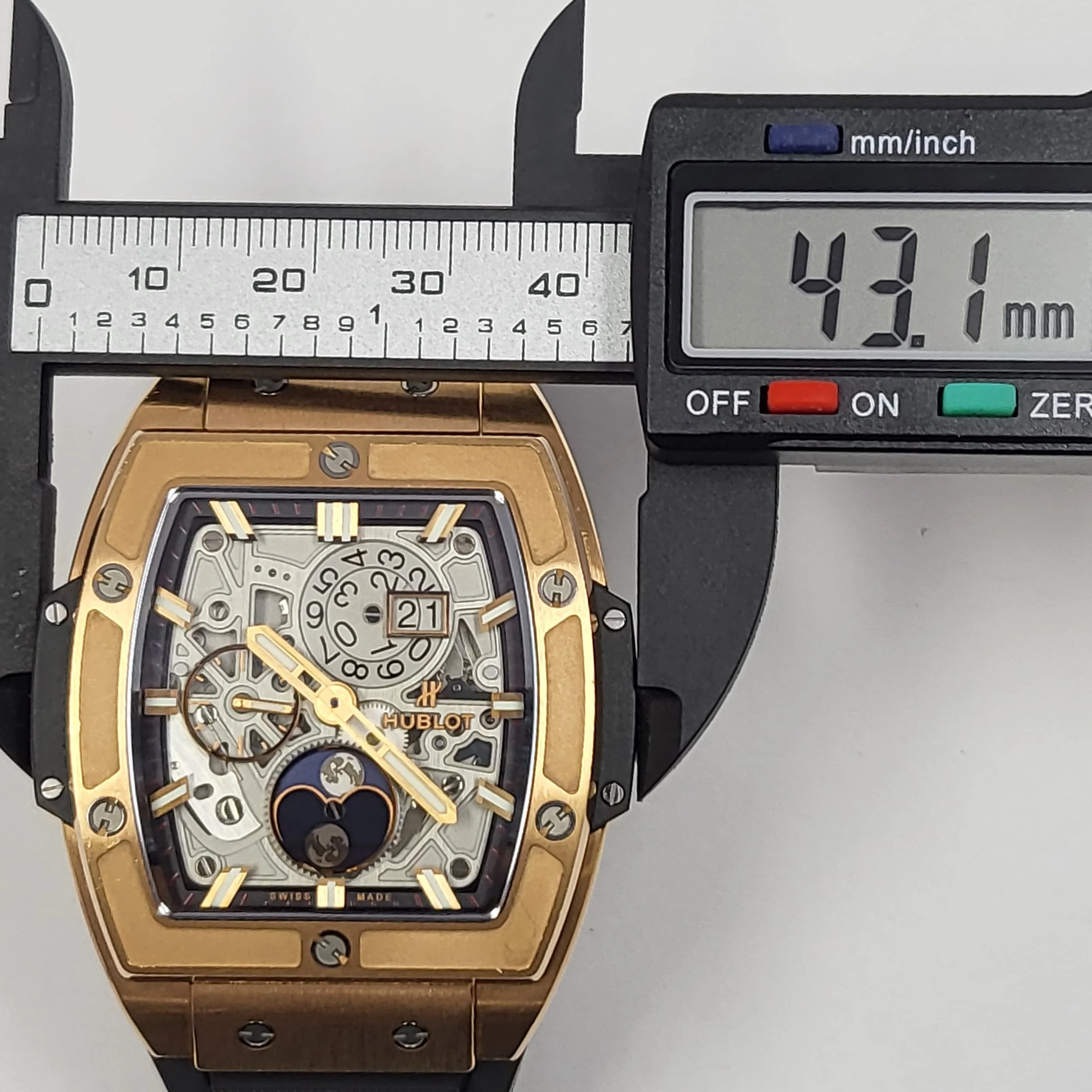 Reloj Hublot Spirit Of Big Bang Moonphase King Gold Automatico - Image 6