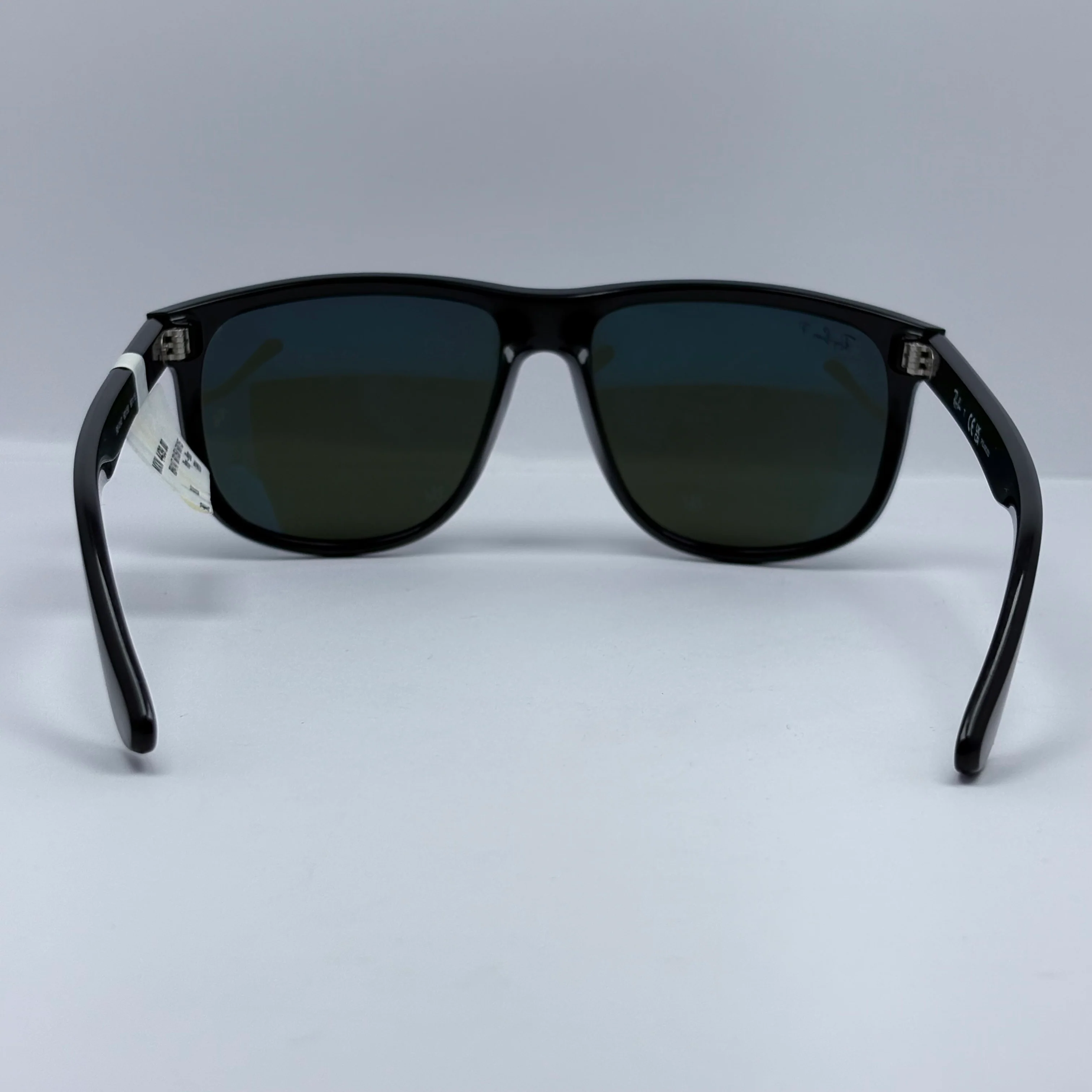 Lentes Ray Ban RB4147 Boyfriend Polarizados Verde - Image 5