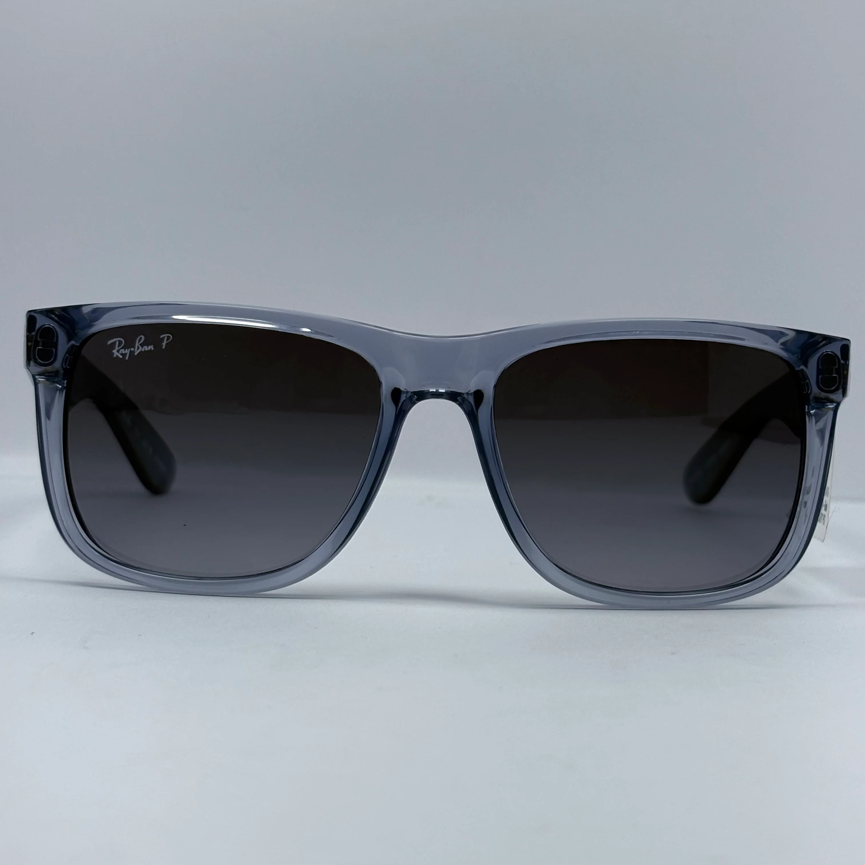 Lentes Ray Ban RB4165 Justin Classic Gris Polarizado - Image 3
