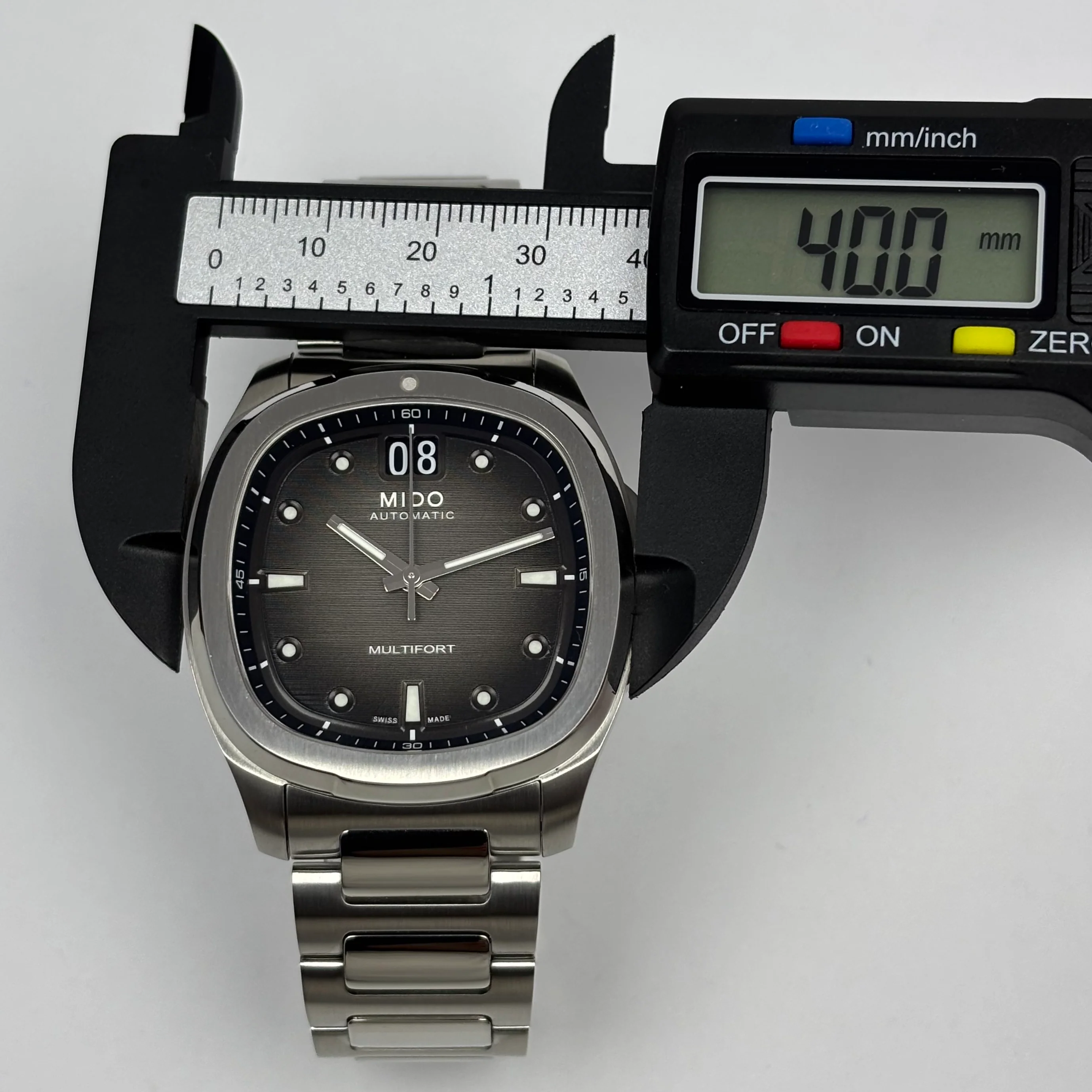 Reloj Mido Multifort TV Big Date Automático - Image 9