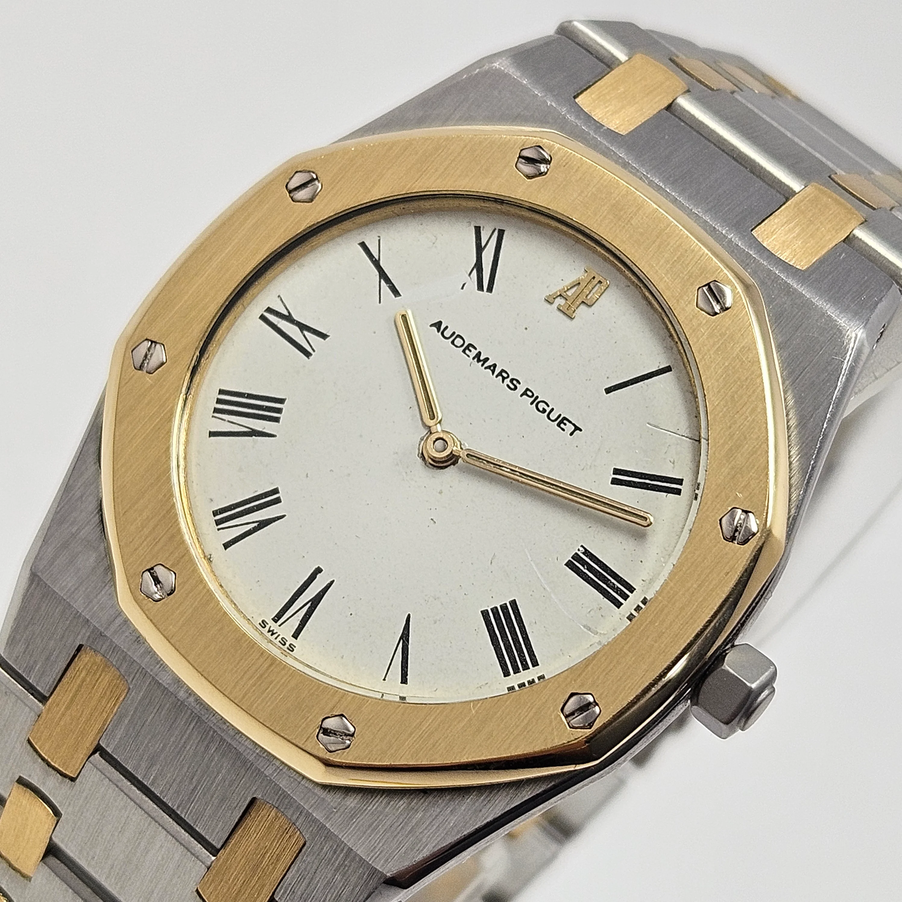 Reloj Audemars Piguet Royal Oak Quartz - Image 4
