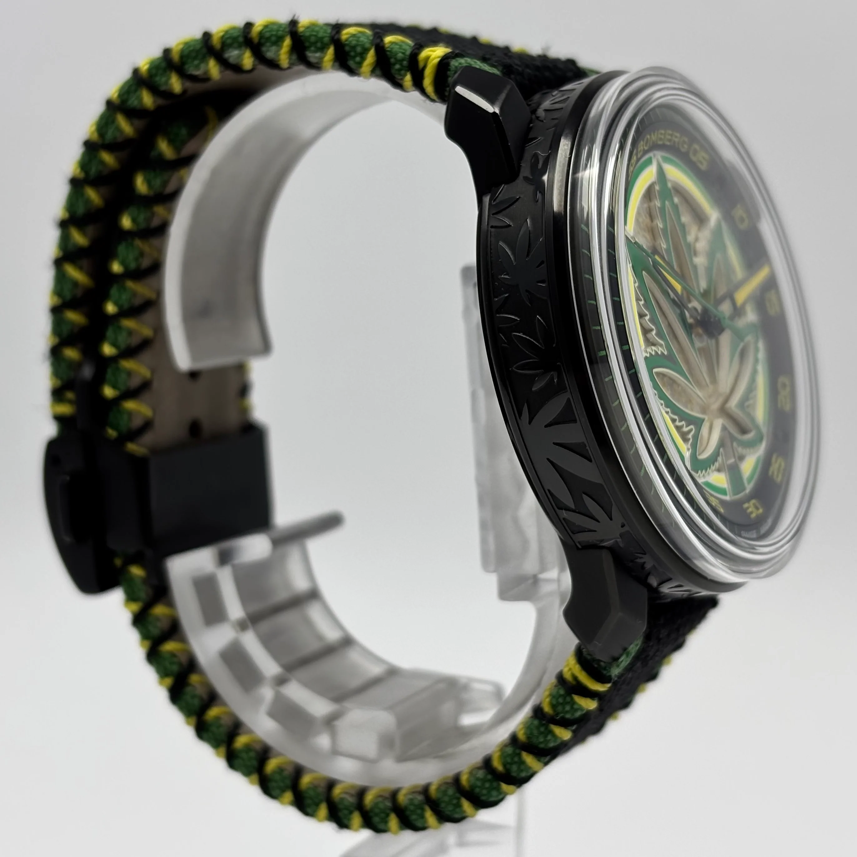 Reloj Bomberg BB-01 Cure The Bull Dog Automático - Image 5