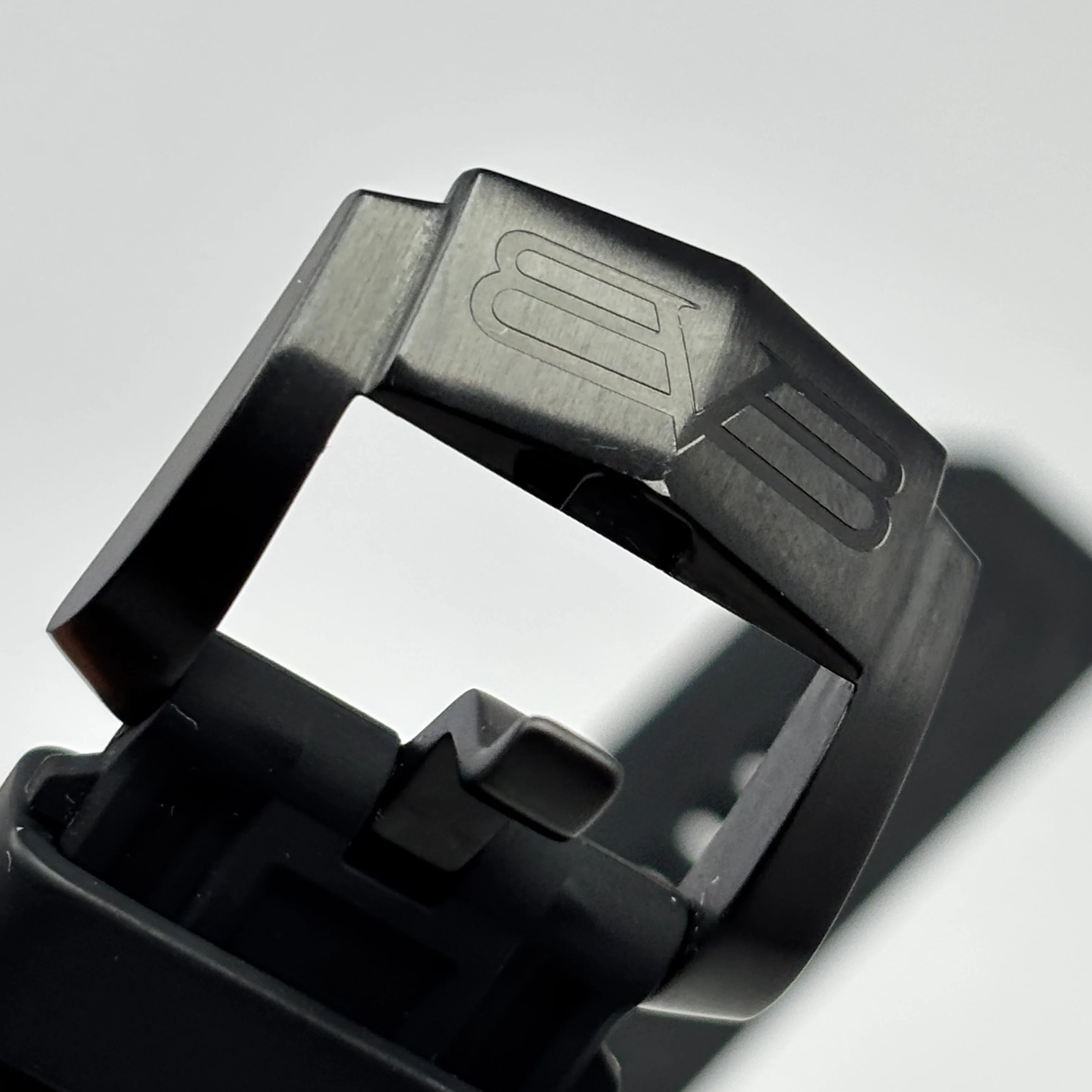 Reloj Bomberg Bolt-68 Automático - Image 9