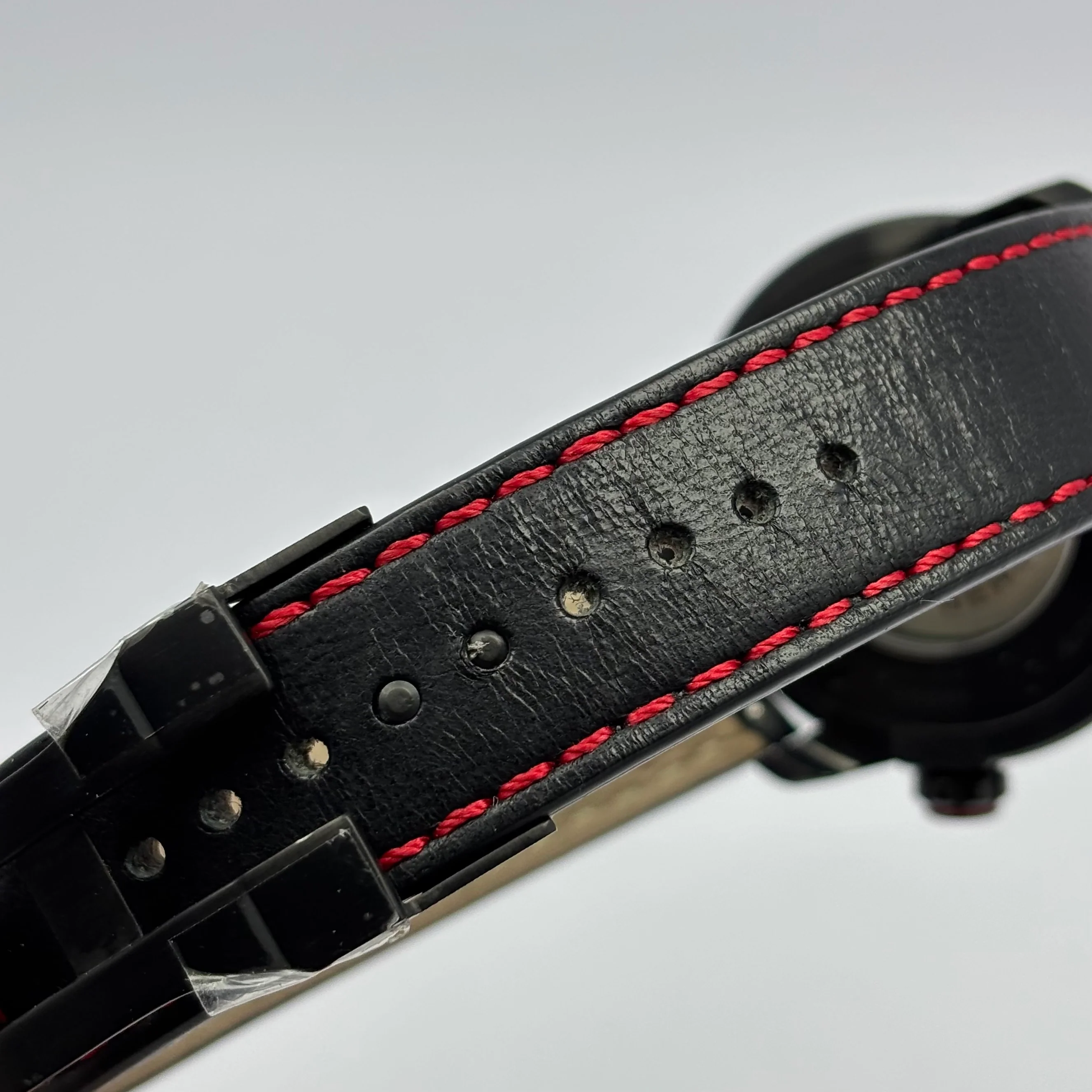 Reloj Bomberg BB-01 Skull Red Automático l LT - Image 10