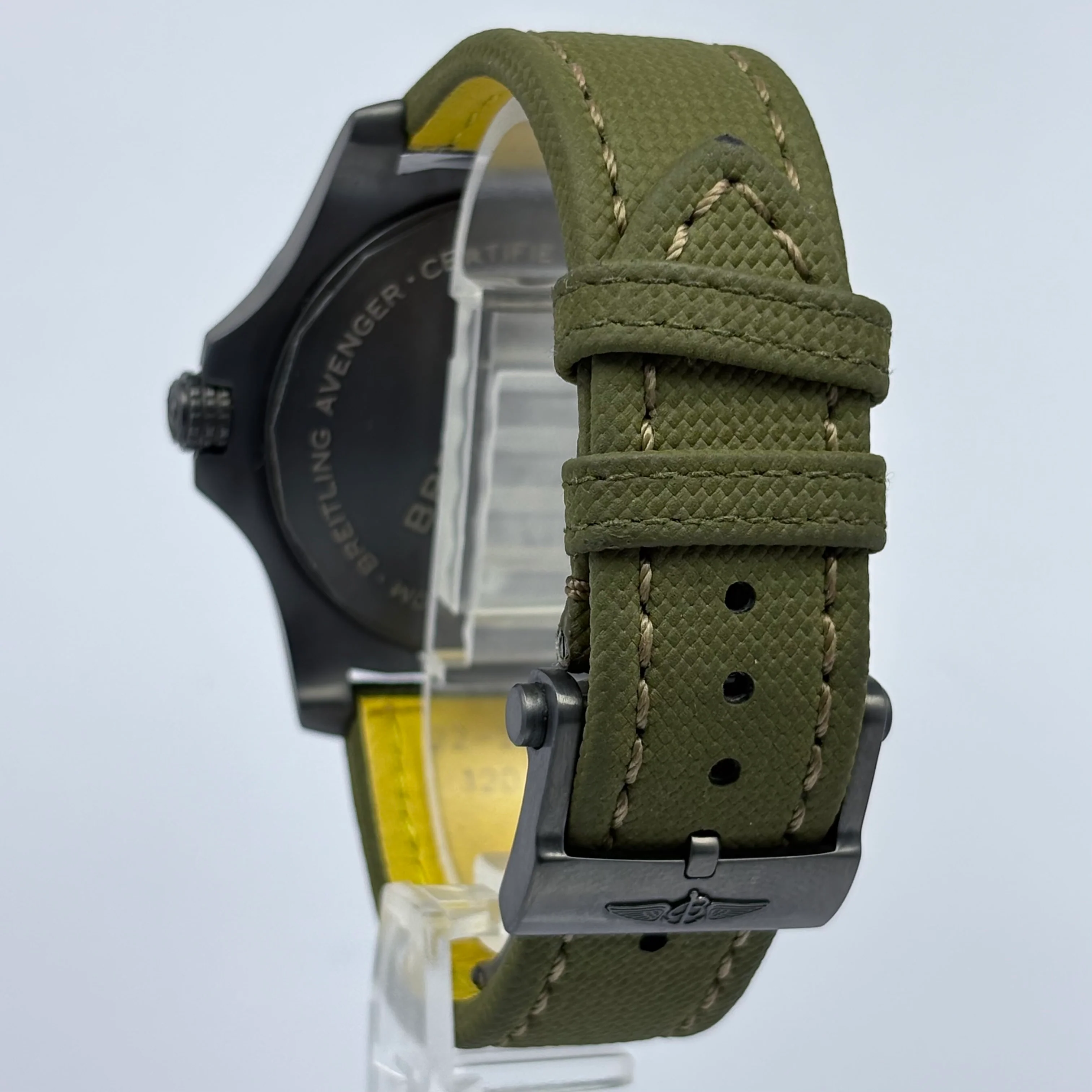 Reloj Breitling Avenger GMT Night Mission Automático - Image 5