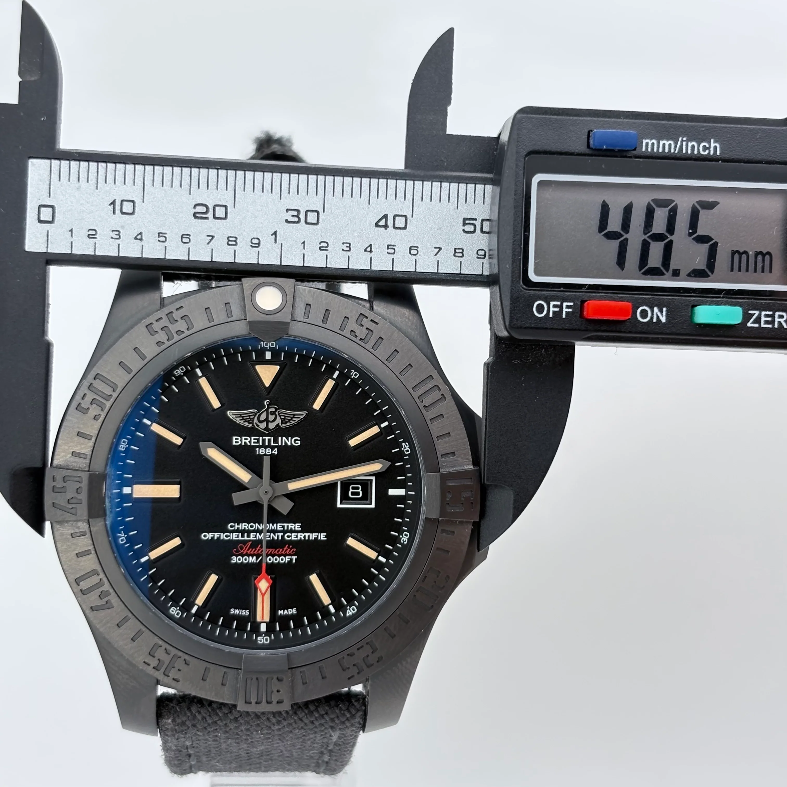 Reloj Breitling Avenger Blackbird Automático - Image 11
