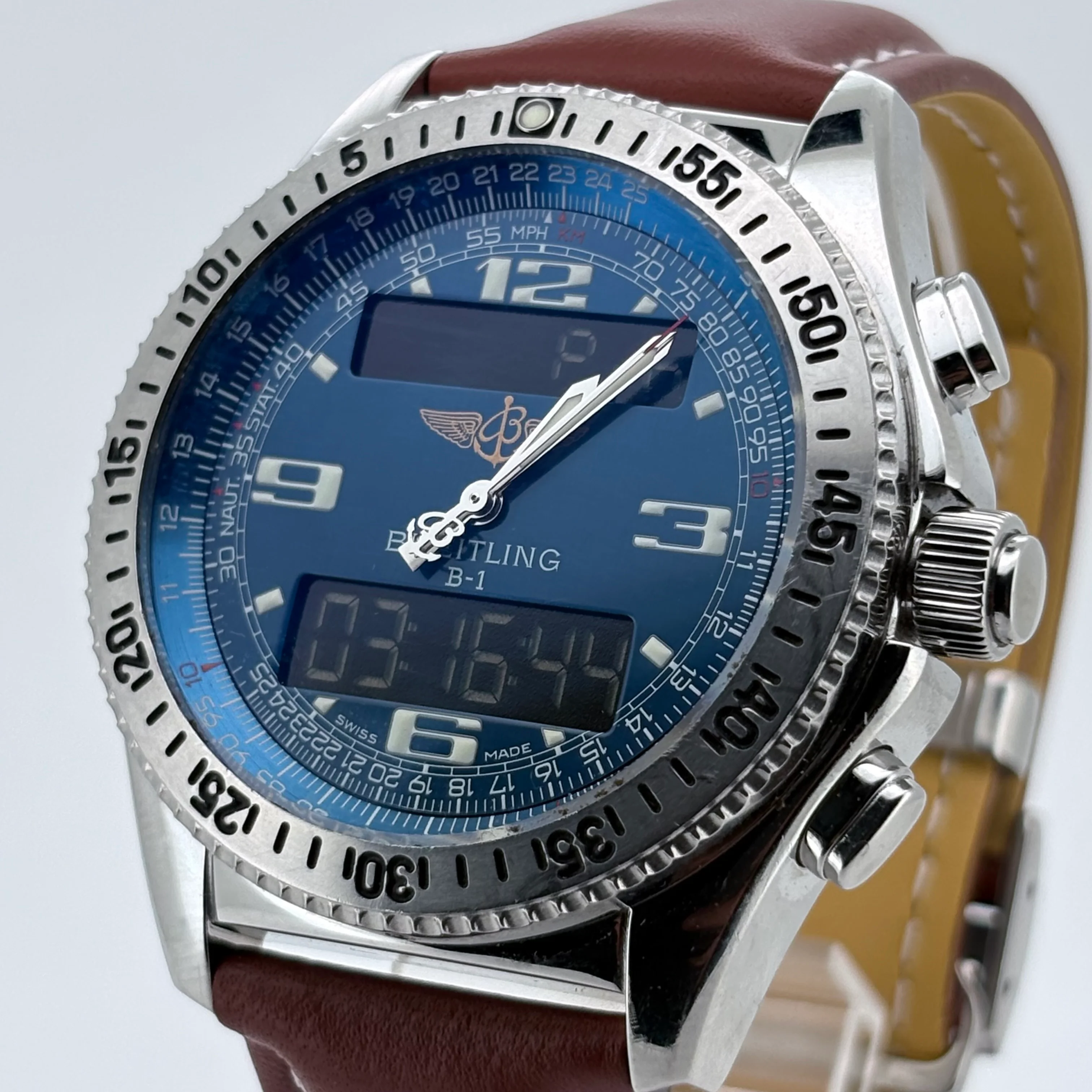Reloj Breitling B-1 Quartz | DN 3️⃣ - Image 3
