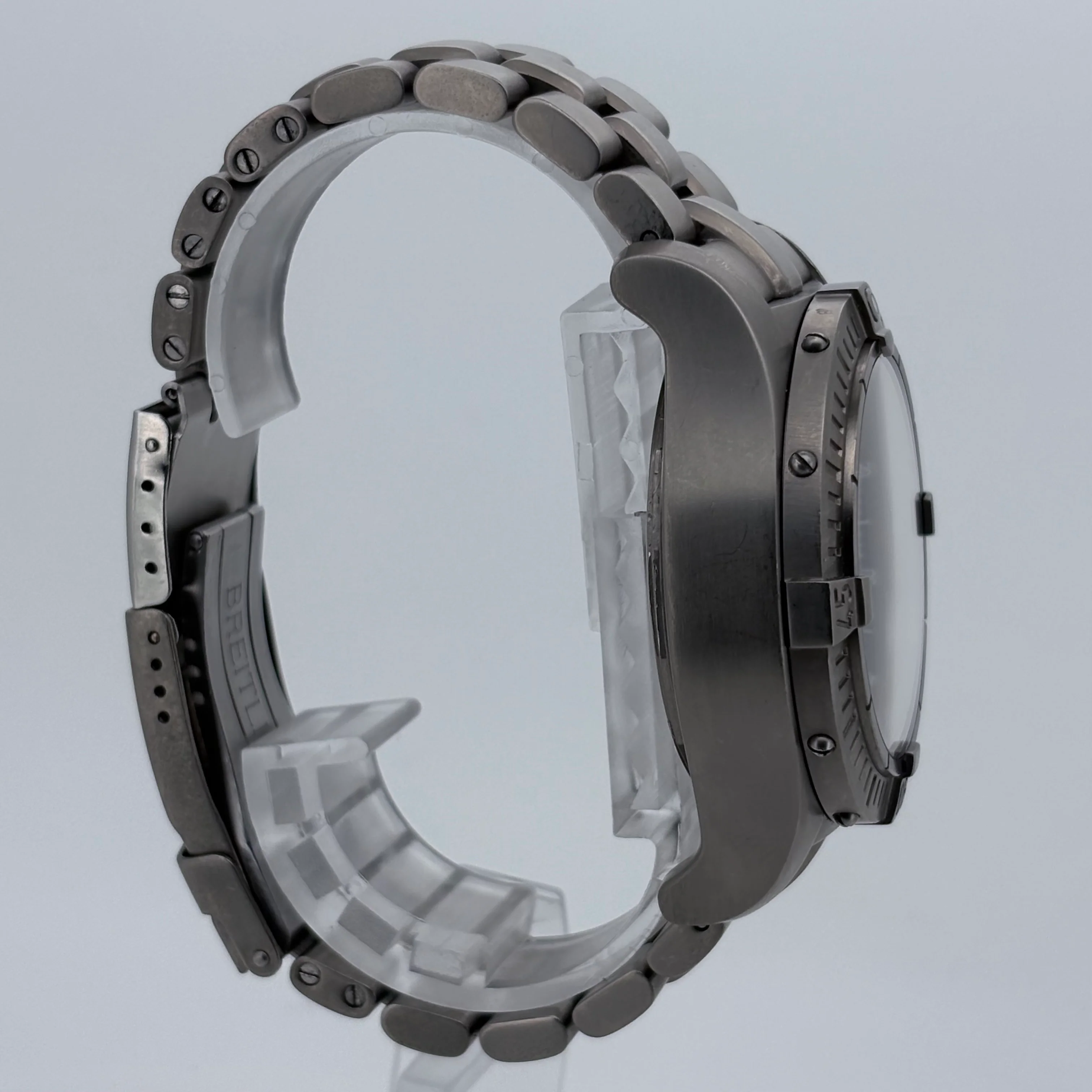 Reloj Breitling Avenger Titanio Cronógrafo Automático - Image 6