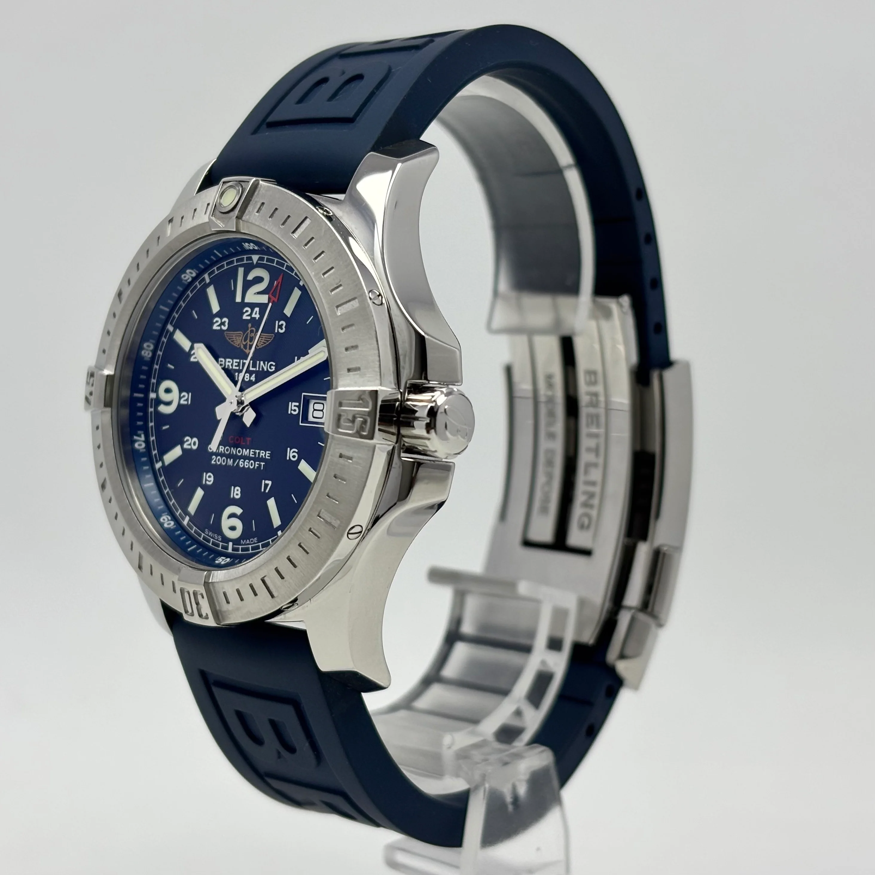 Reloj Breitling Colt Quartz Azul A7438811 - Image 4