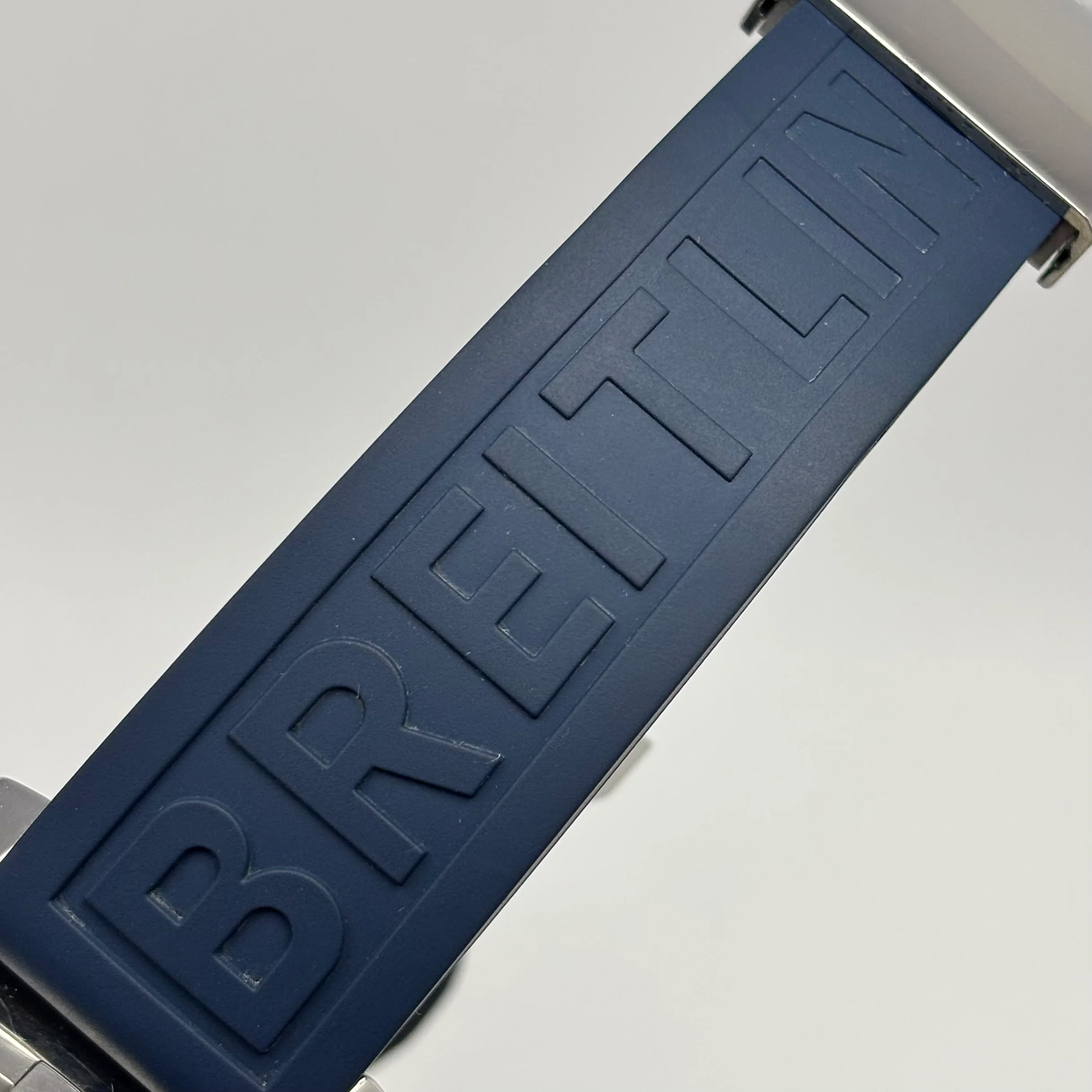 Reloj Breitling Colt Quartz Azul A7438811 - Image 7