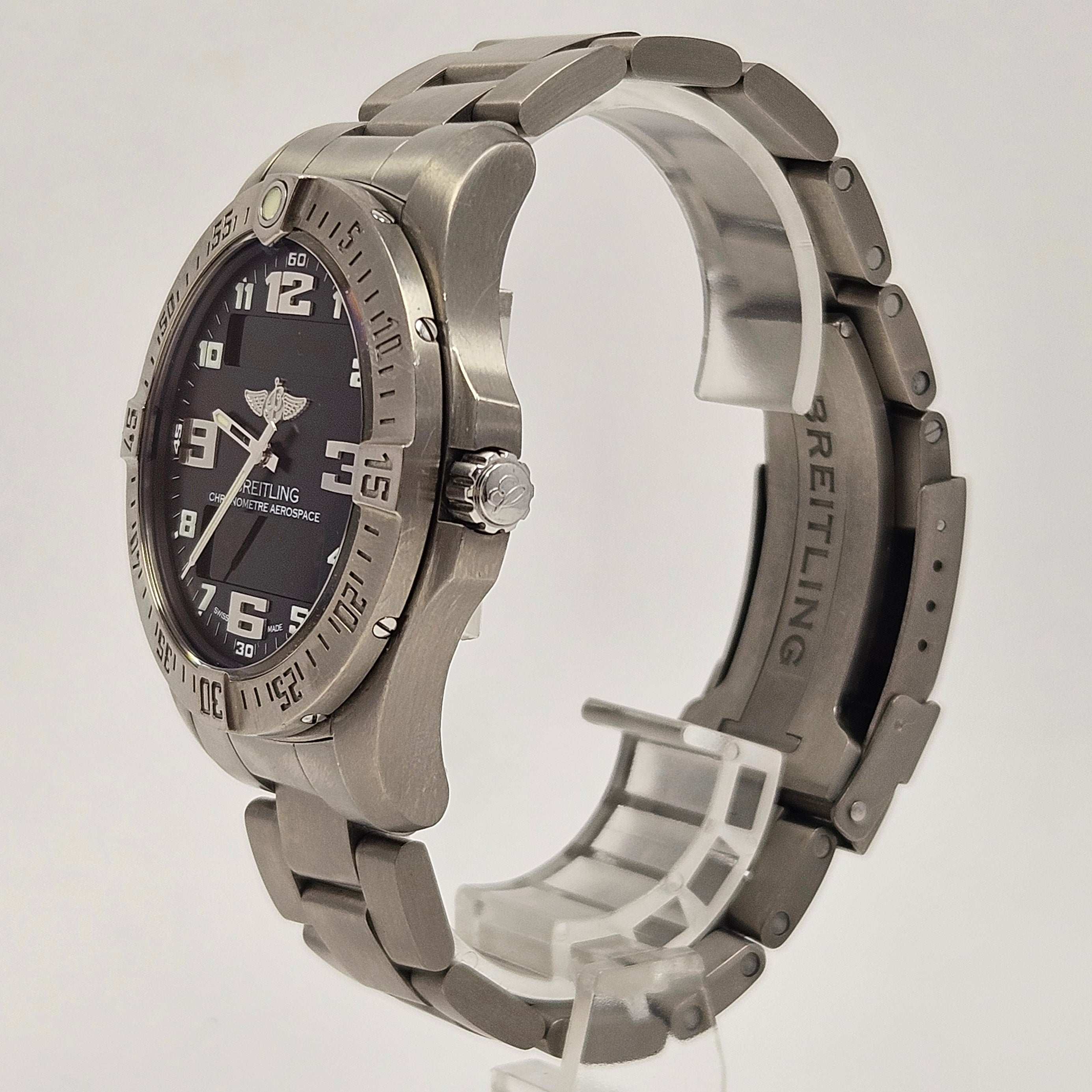 Reloj Breitling Navitimer Titanium Multifuciones - Image 3