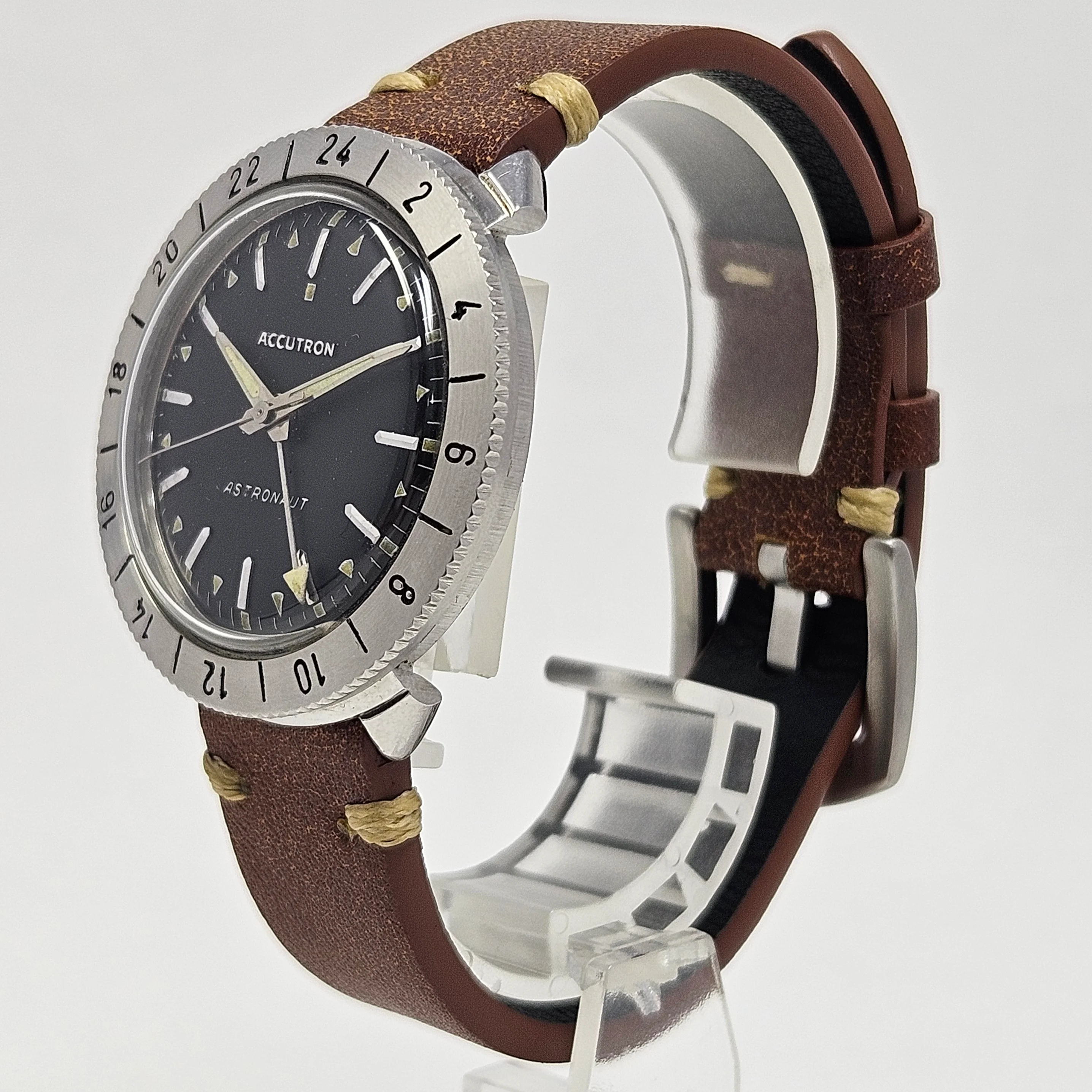 Reloj Bulova Astronaut Vintage Quartz - Image 3