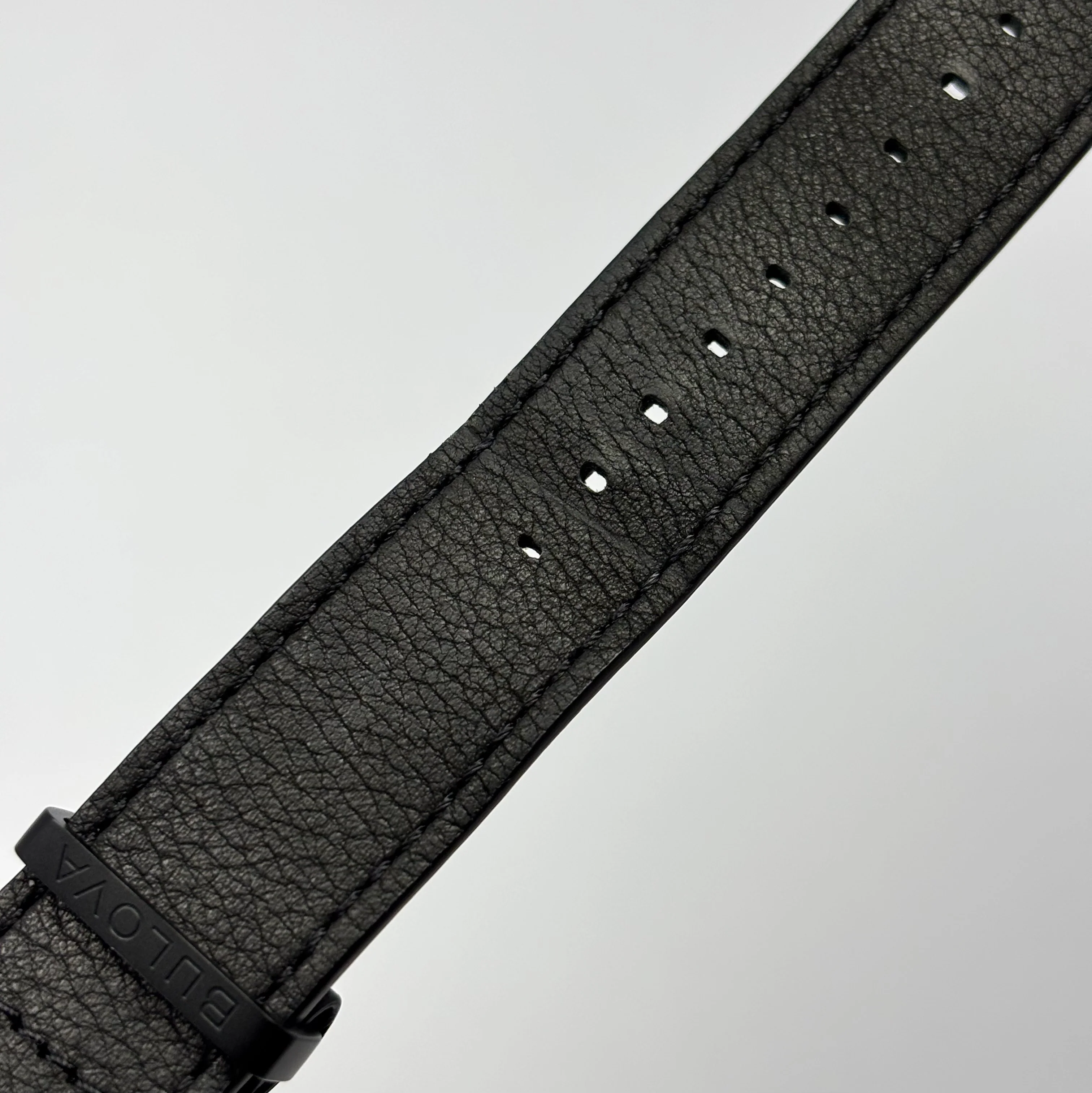 Reloj Bulova Lunar Pilot Crono Quartz PVD - Image 8