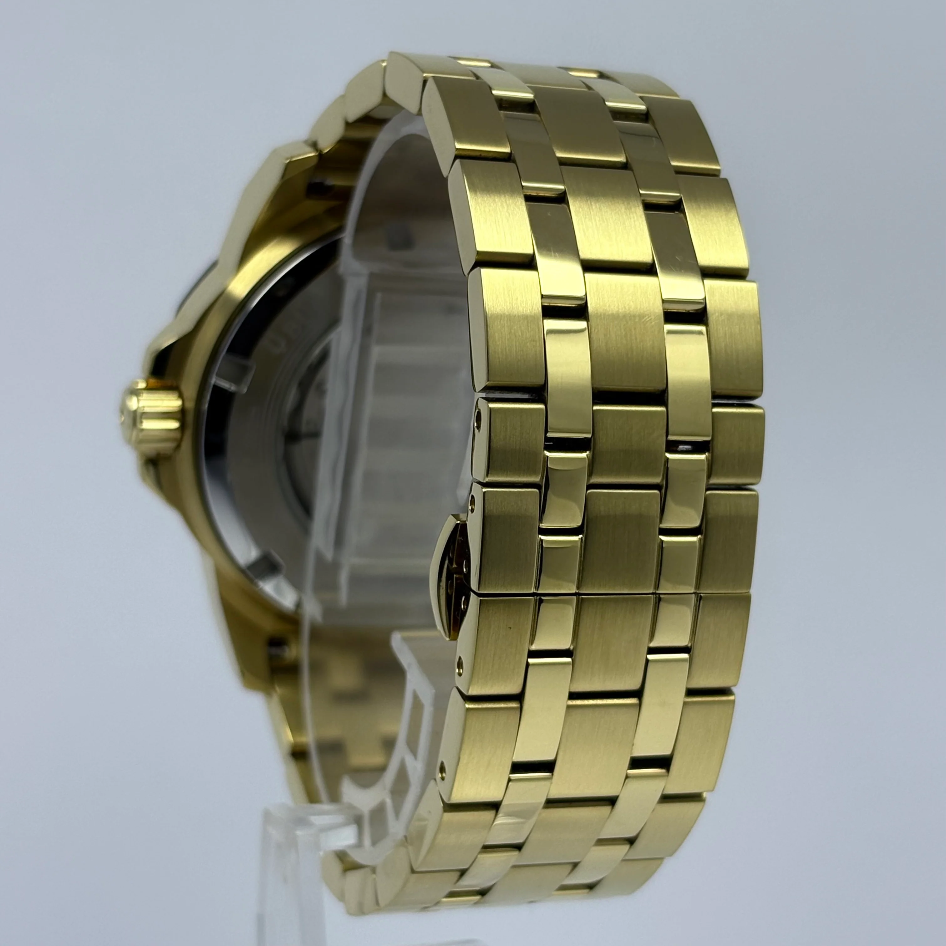 Reloj Bulova Marine Star Open Heart Dorado - Image 6