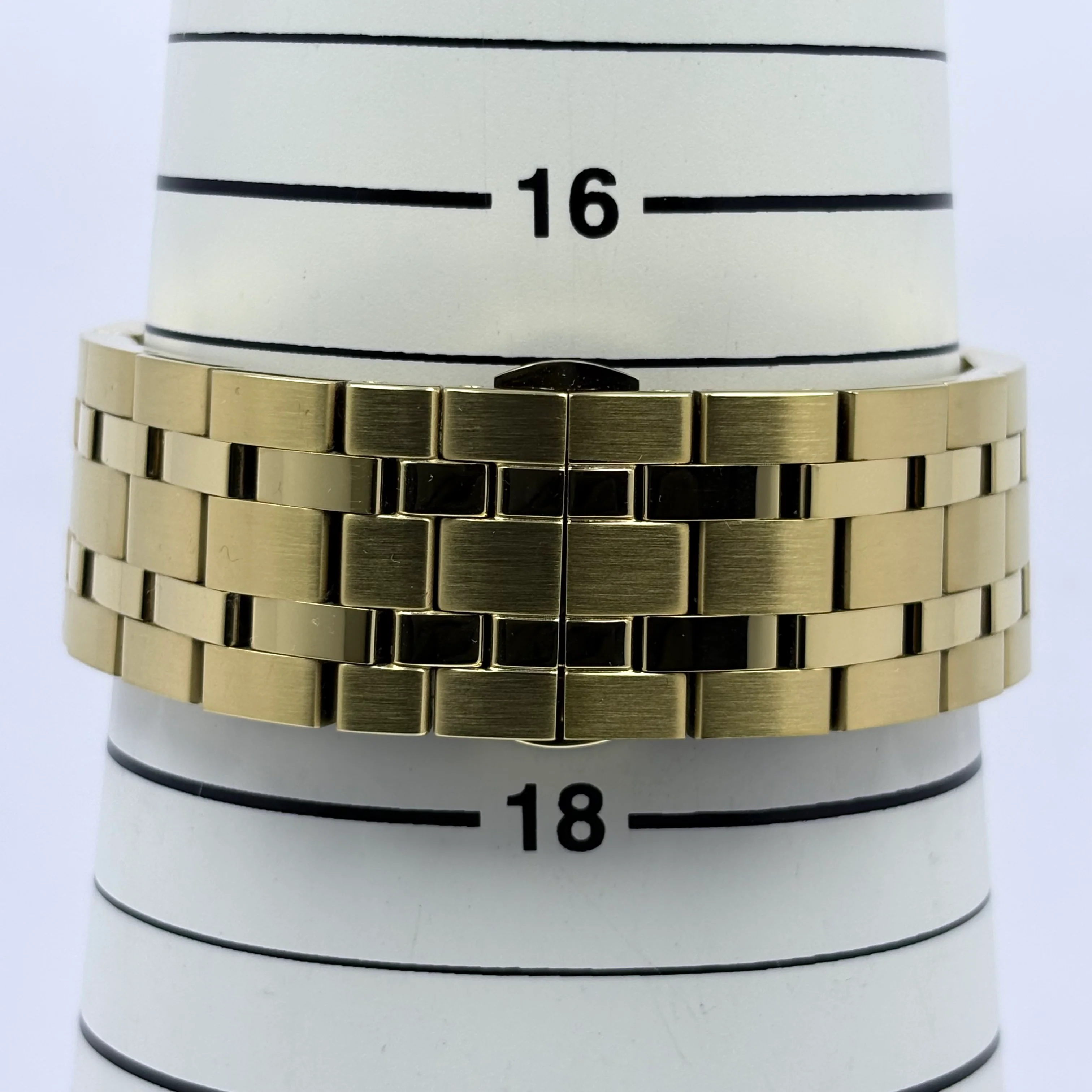 Reloj Bulova Marine Star Open Heart Dorado - Image 9