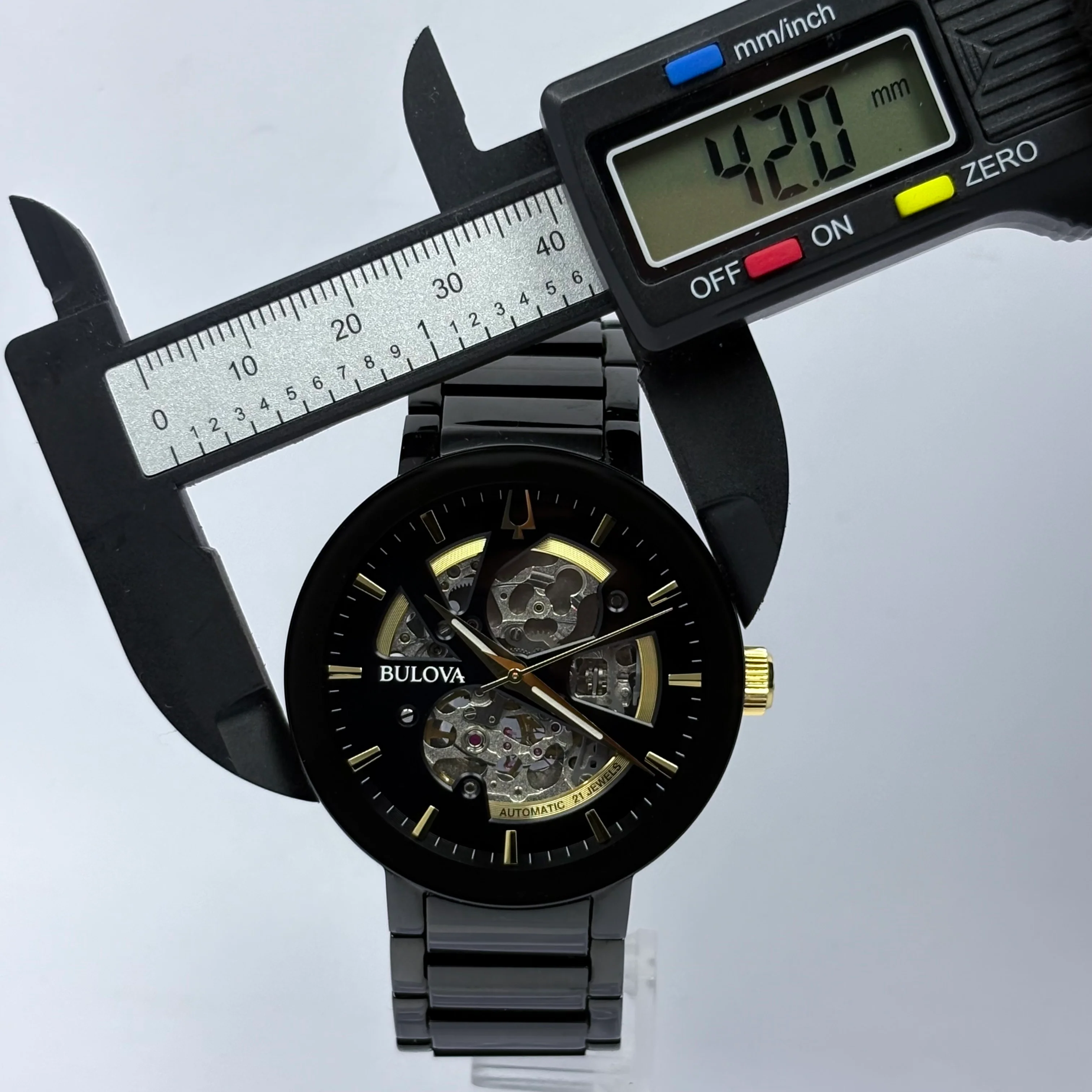 Reloj Bulova Modern Automático - Image 10
