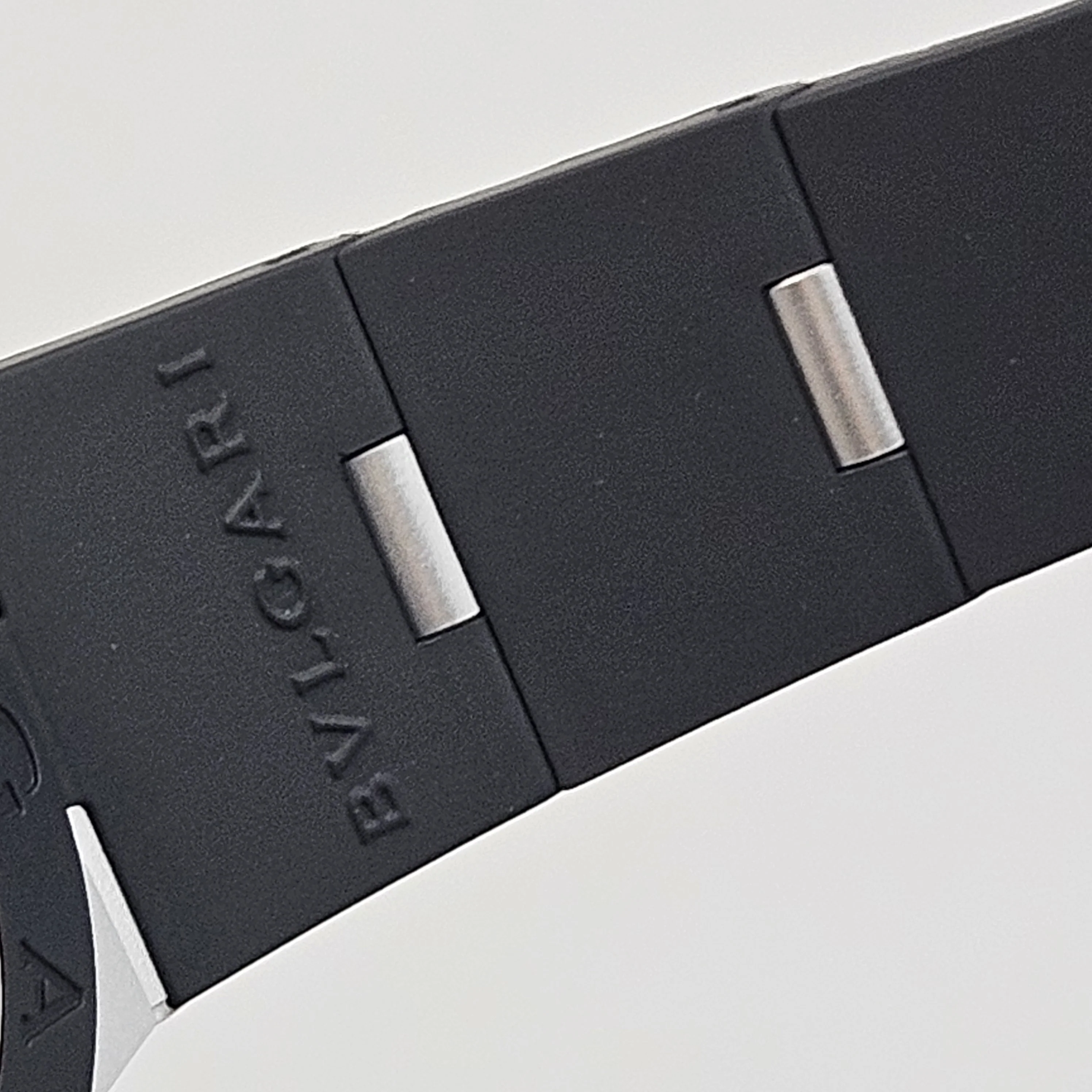Reloj Bvlgari Aluminium "Edición Especial Sorayama" Automático - Image 8