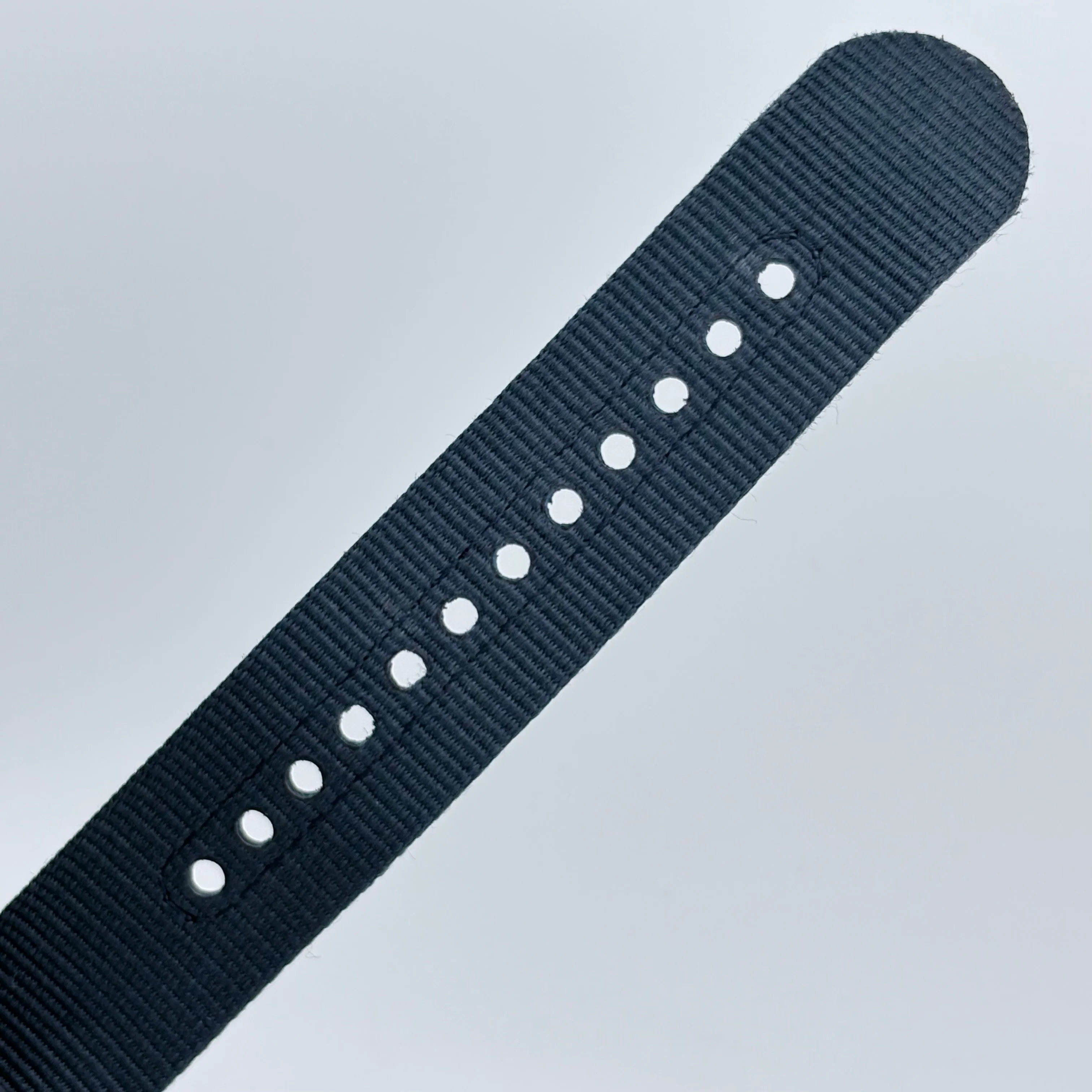 Reloj Certina Aqua DS Action GMT Automático 3️⃣ - Image 9