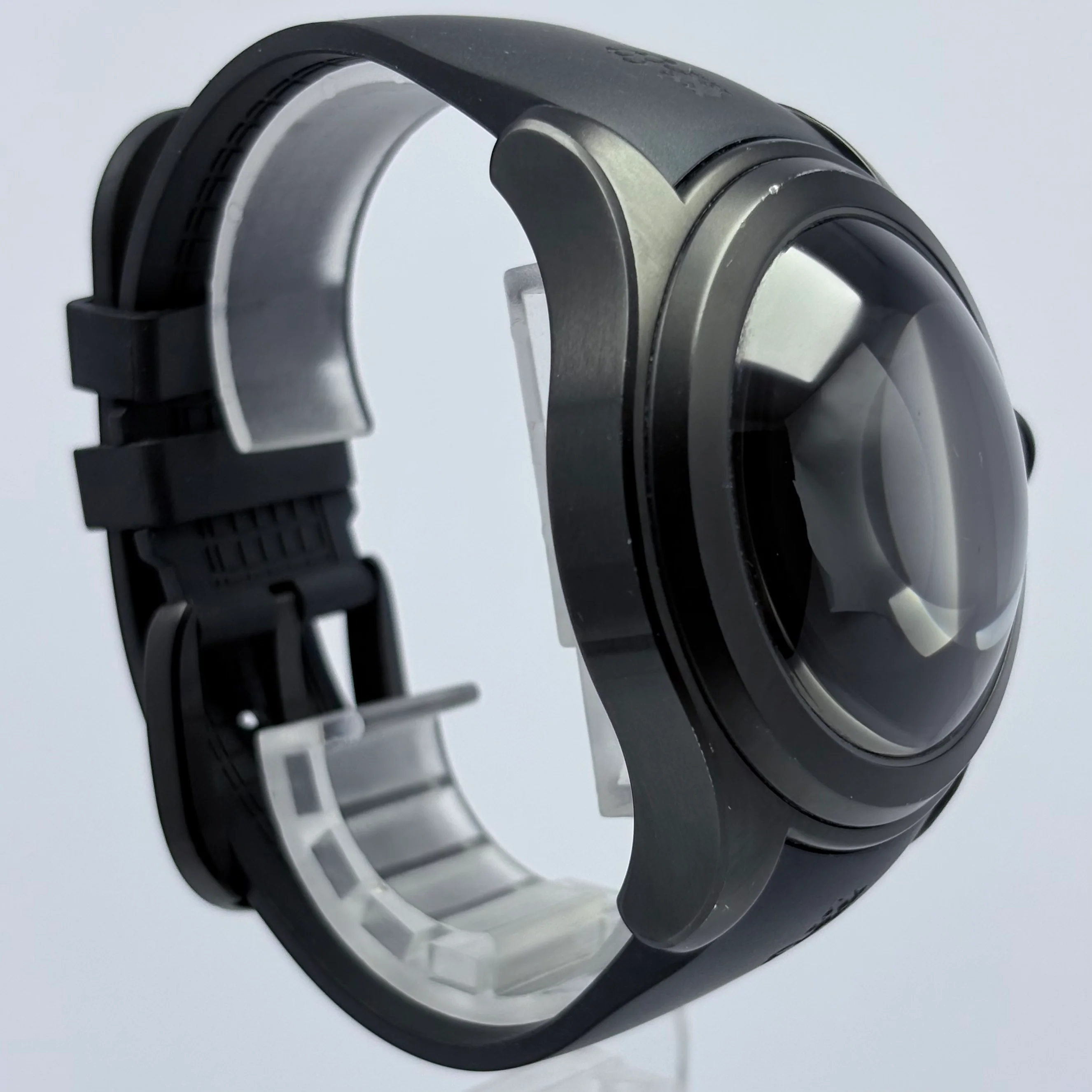 Reloj Corum Bubble Disconnected Quartz - Image 6