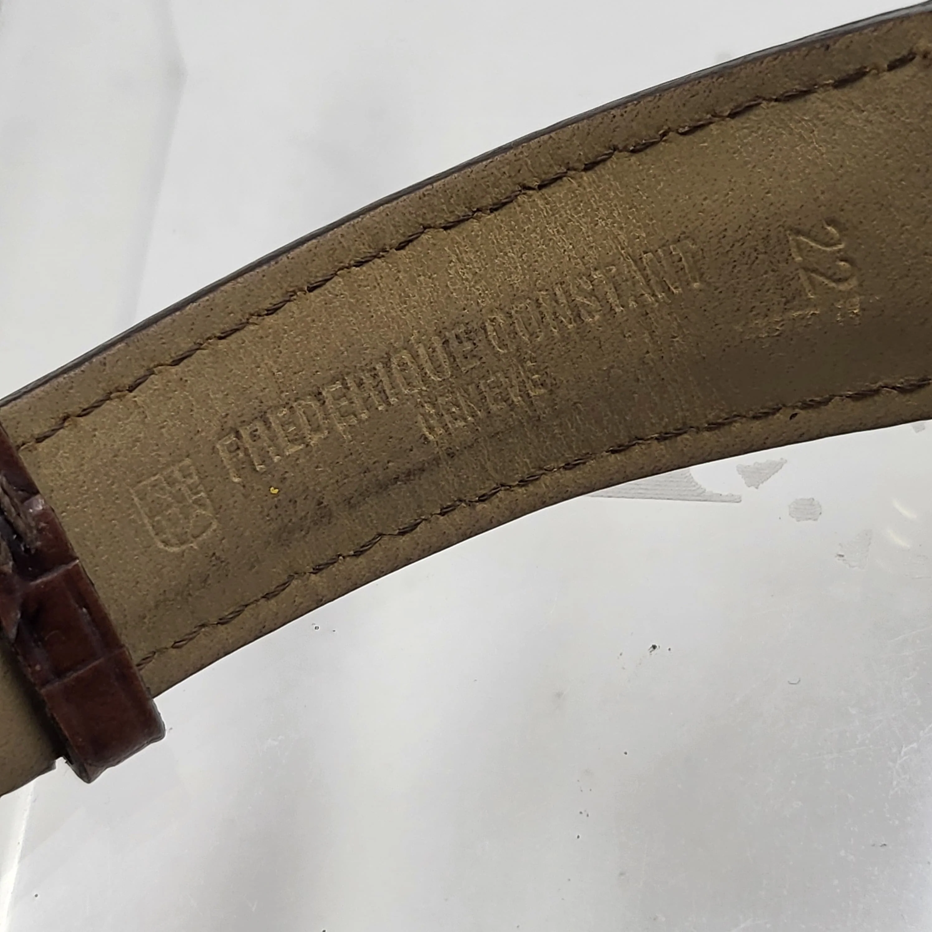 Reloj Frederique Constant Fase Lunar Quartz - Image 7