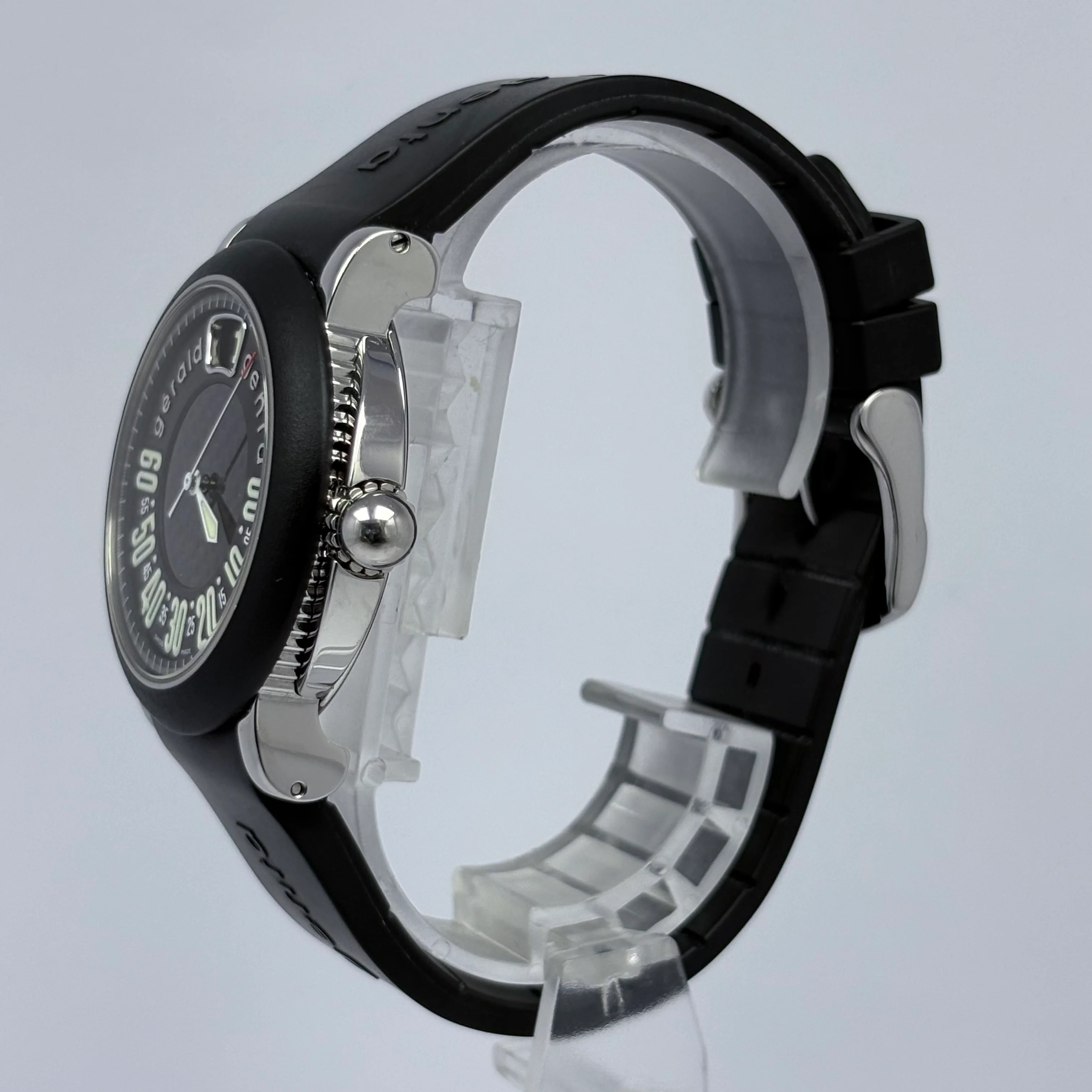 Reloj Gérald Genta Arena Retro Sport Jumping Hour Retrograde Automático - Image 4