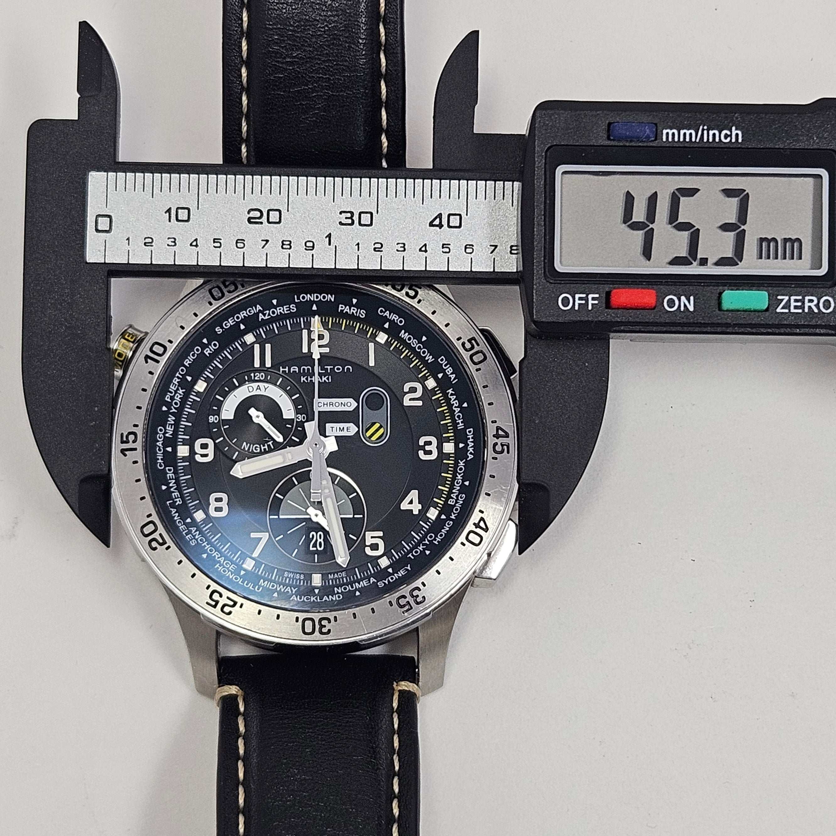 Reloj Hamilton Khaki Aviation Worldtimer Crono Quartz - Image 9