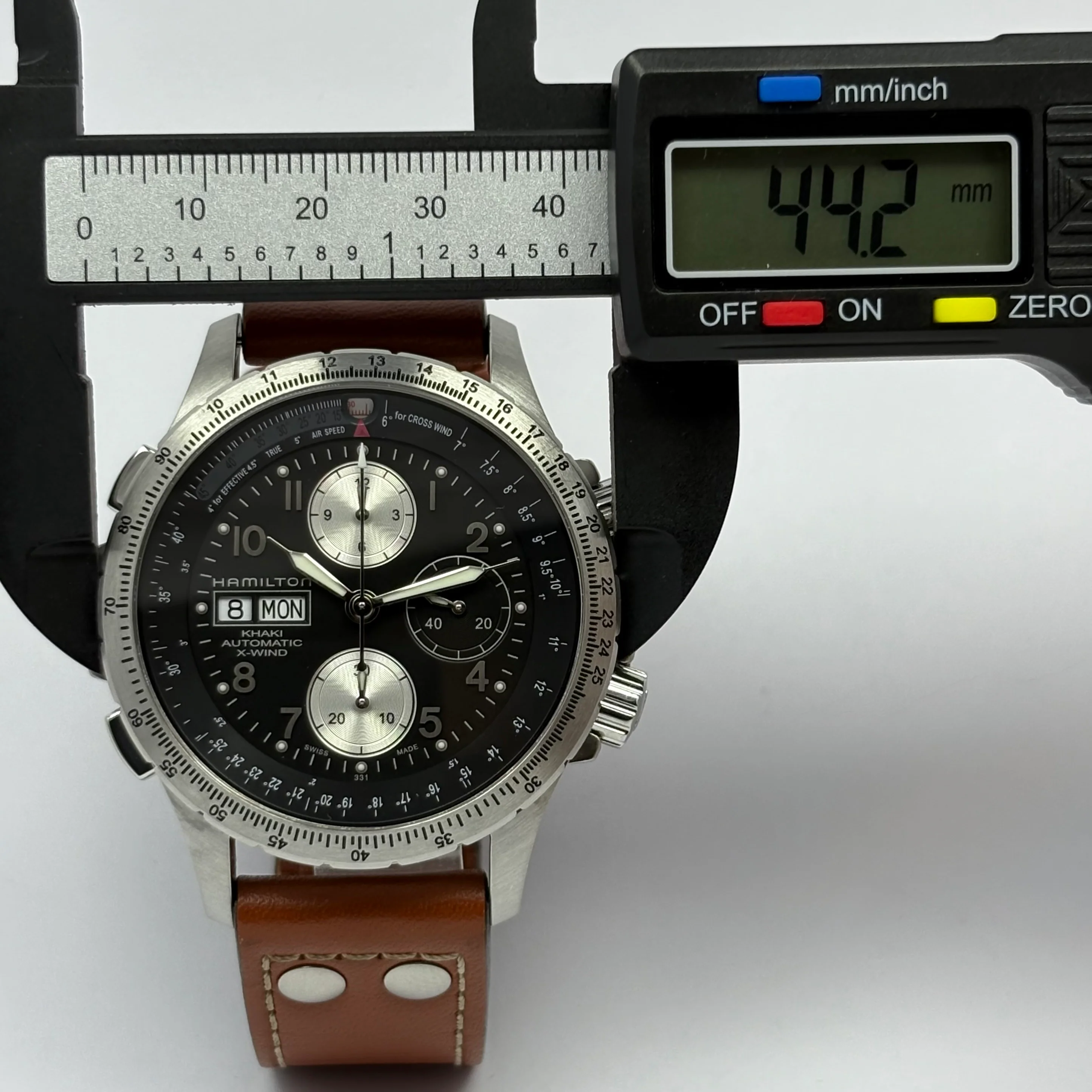 Reloj Hamilton Khaki Aviation X-Wind Auto Chrono Automático - Image 7