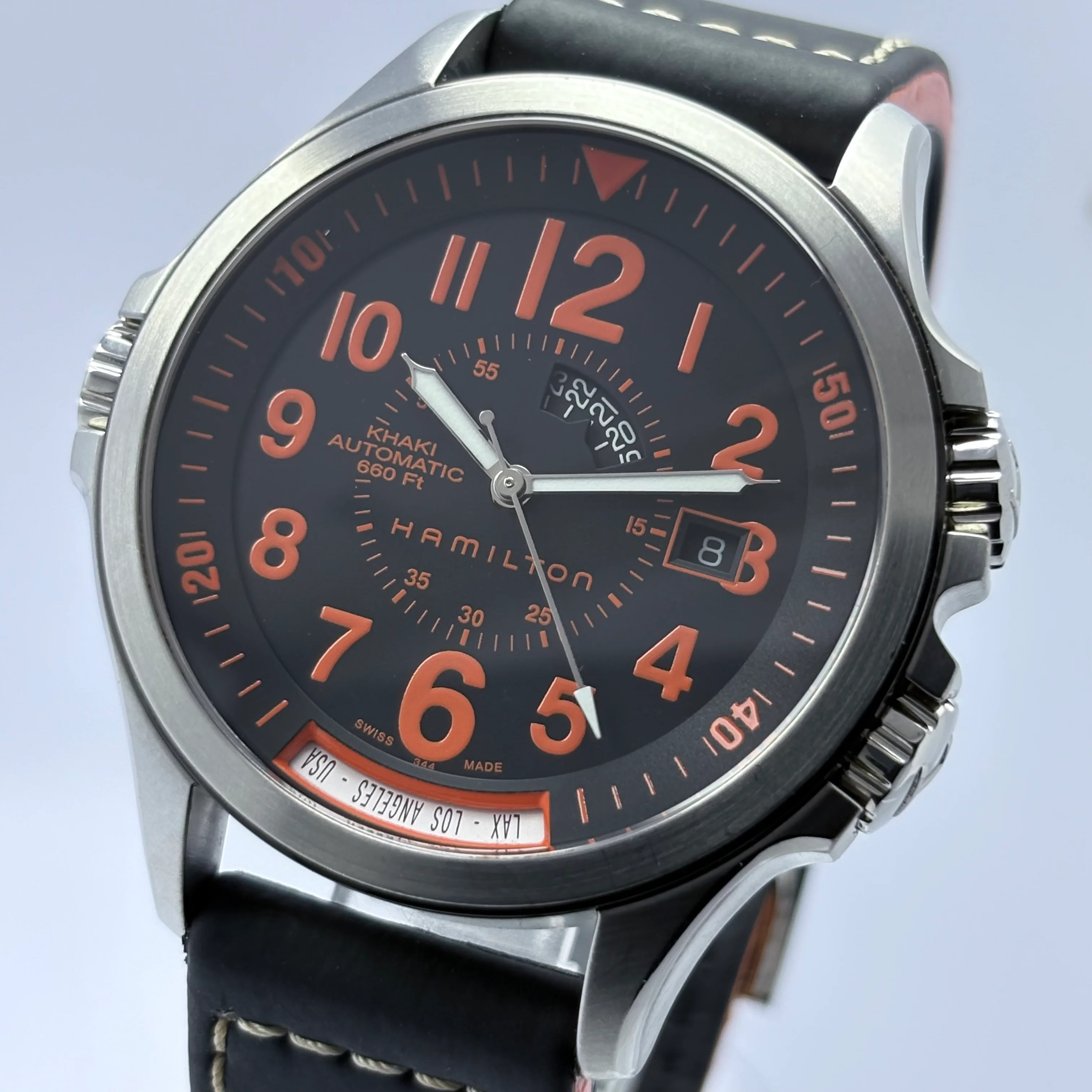 Reloj Hamilton Khaki Aviation GMT Air Race Automático - Image 4