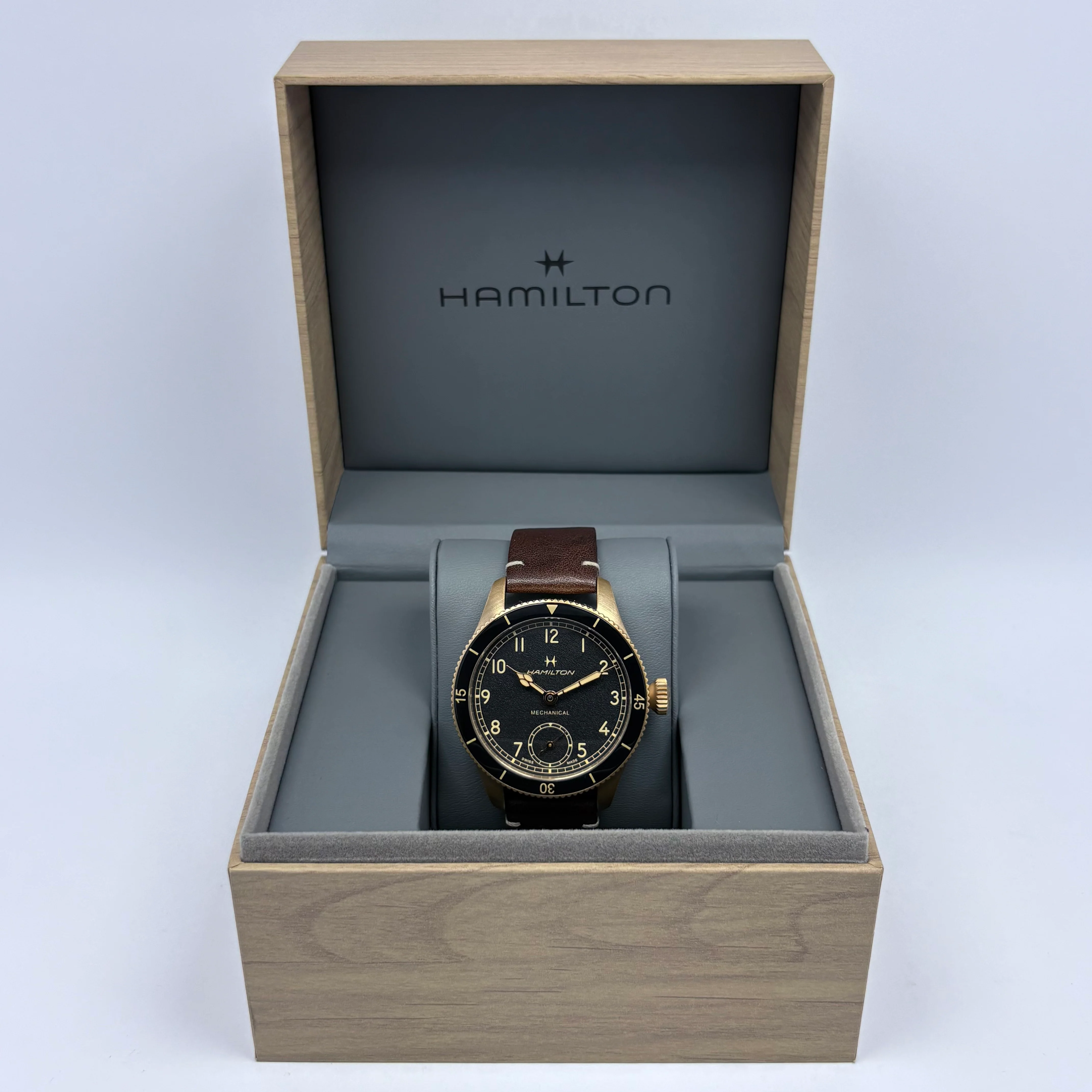 Reloj Hamilton Pilot Pioneer Bronze Cuerda Manual - Image 2