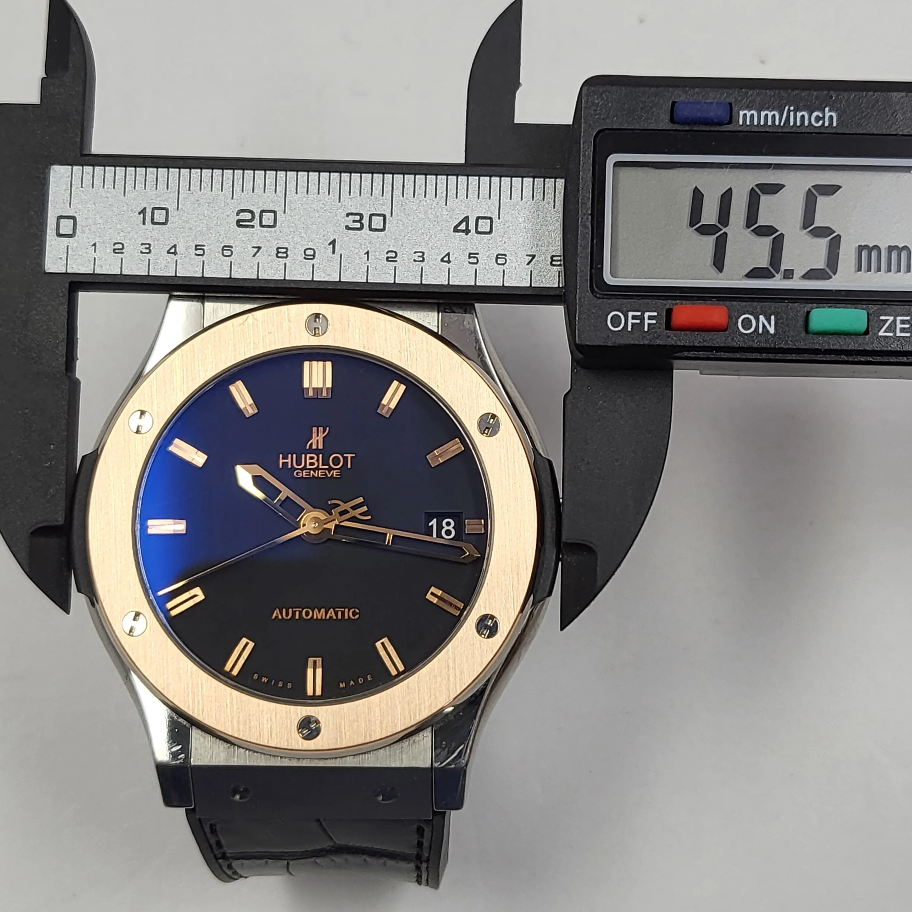 Reloj Hublot Classic Fusión King Bisel Oro Automático - Image 9