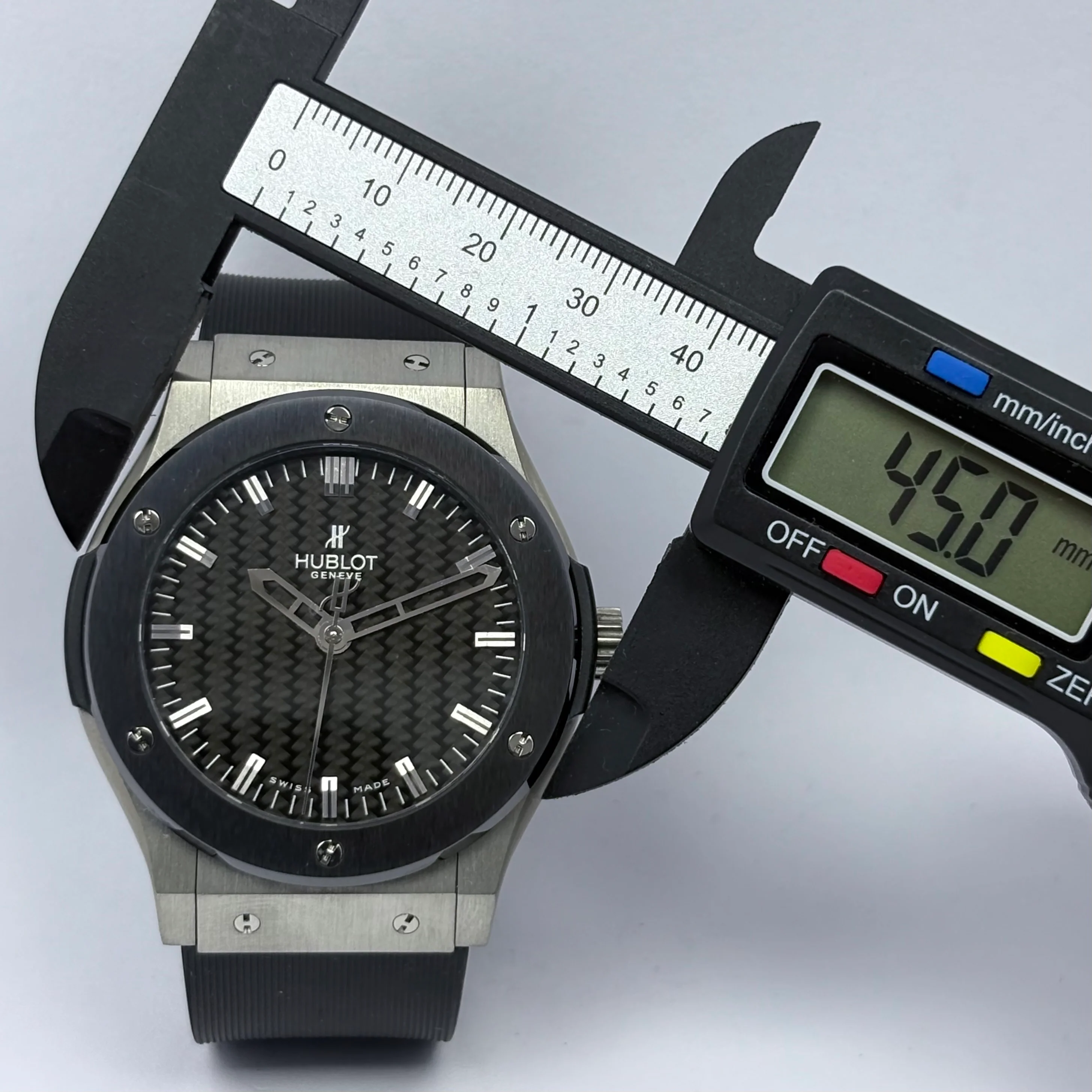 Reloj Hublot Classic Fusion Zirconium Automático - Image 9