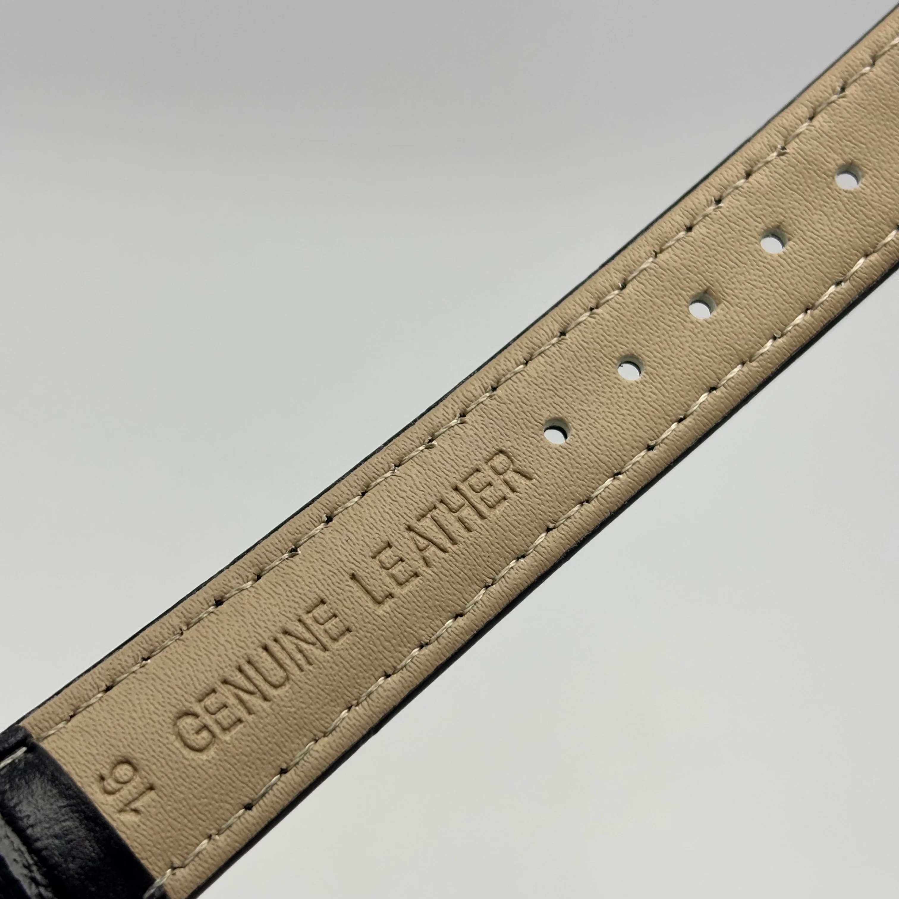 Reloj Jeager LeCoultre Reverso Dama Oro 18K Cuerda Manual - Image 11