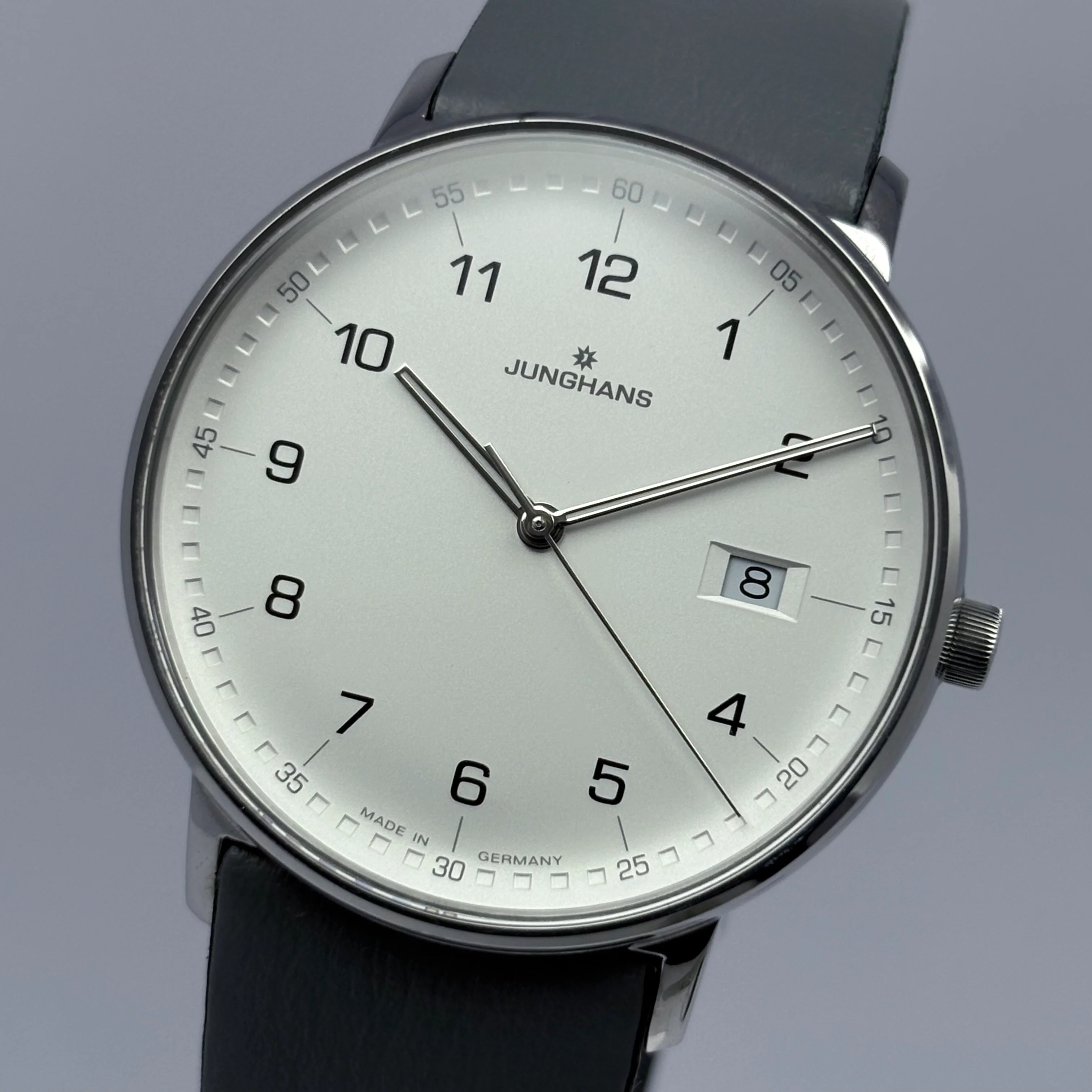 Reloj Junghans Form Quartz - Image 3