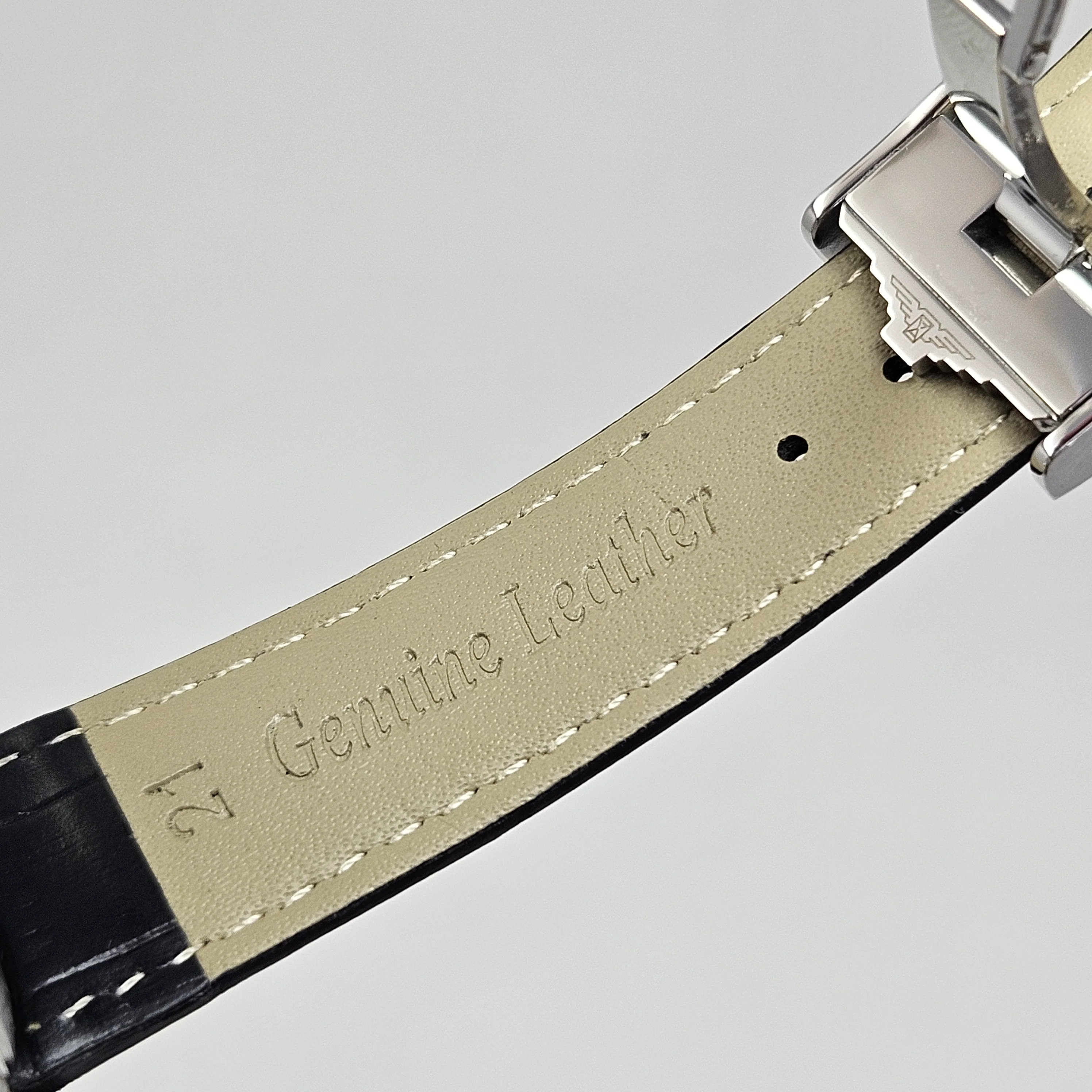 Reloj Longines Conquest Crono Quartz - Image 7