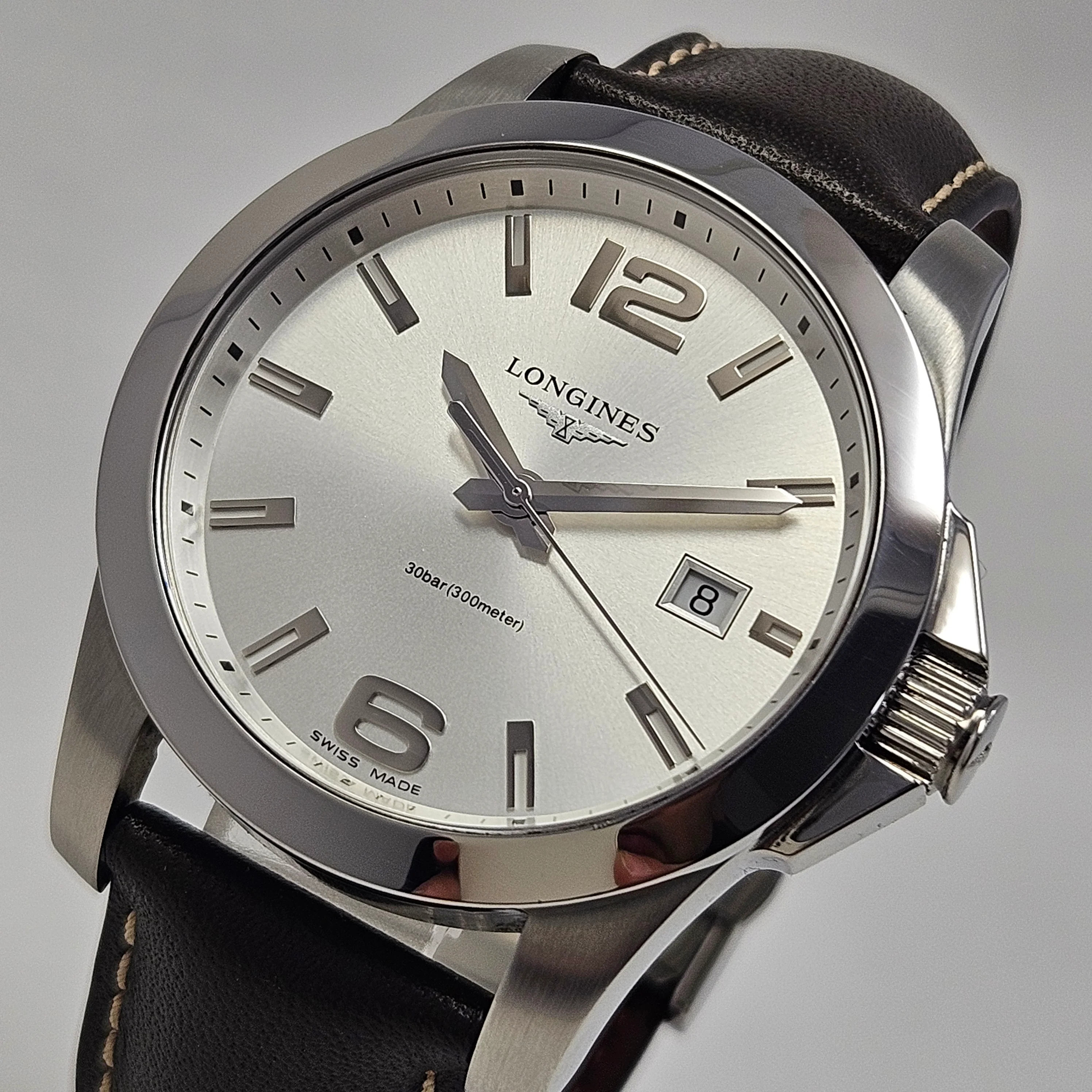 Reloj Longines Conquest Quartz - Image 2