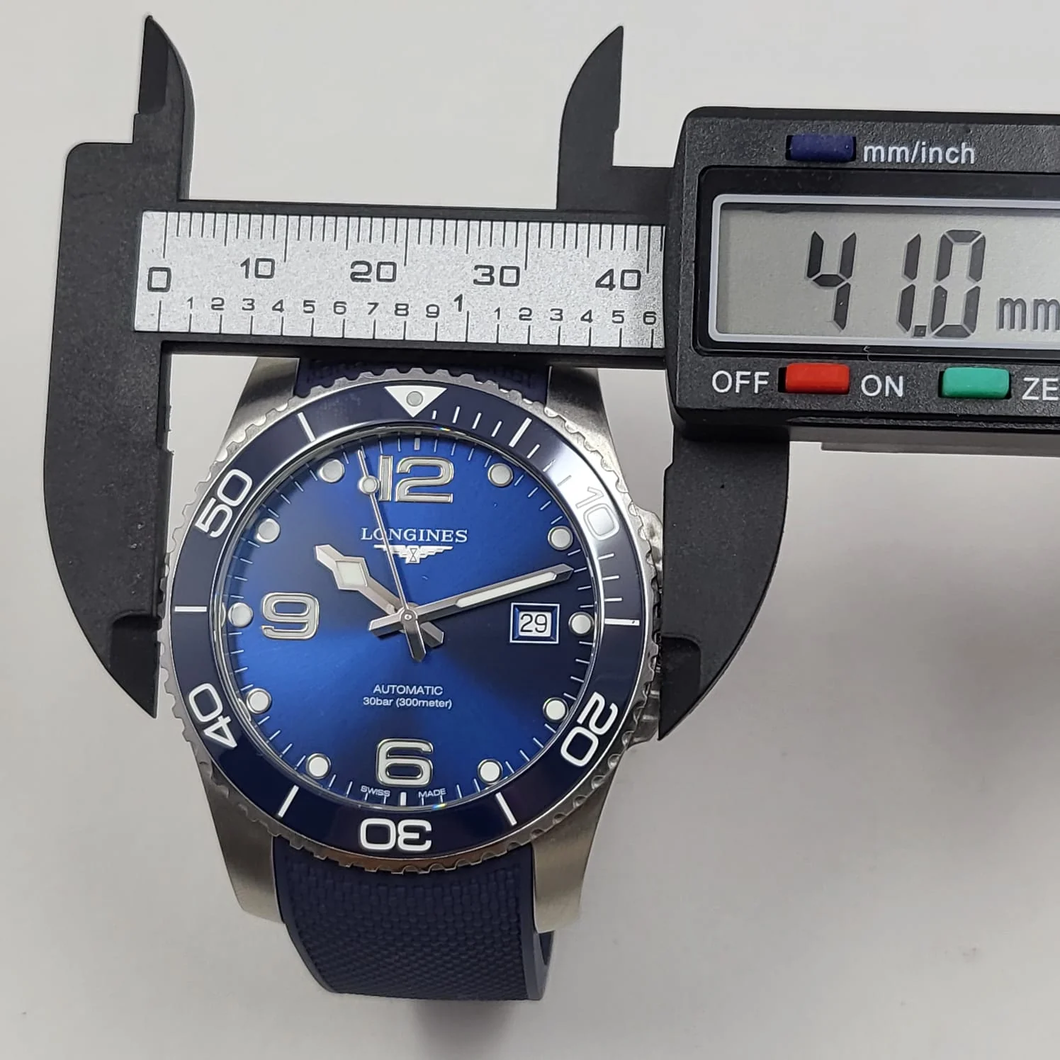 Reloj Longines Hydro Conquest Bisel Cerámica Automático - Image 8