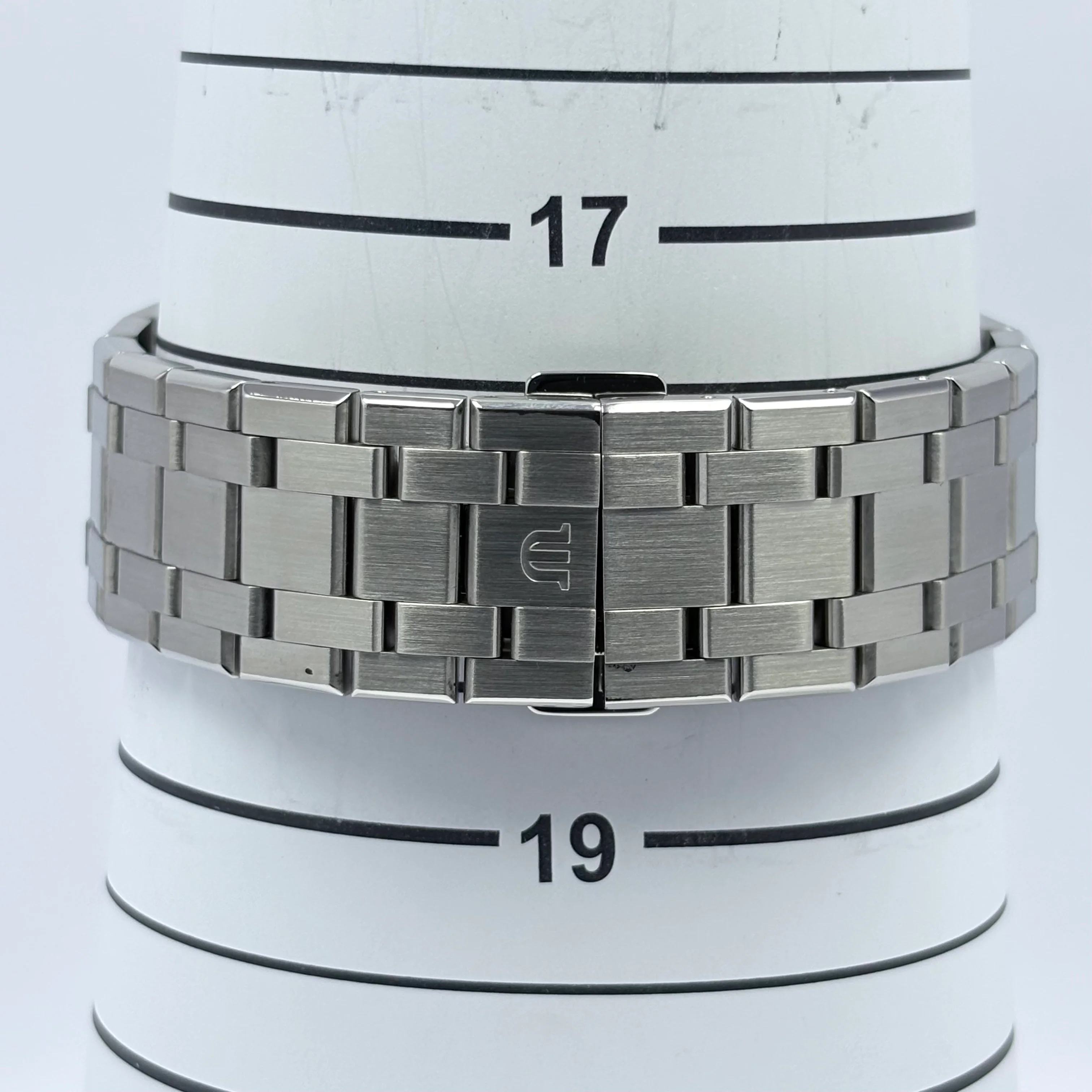 Reloj Maurice Lacroix Aikon Automático - Image 8