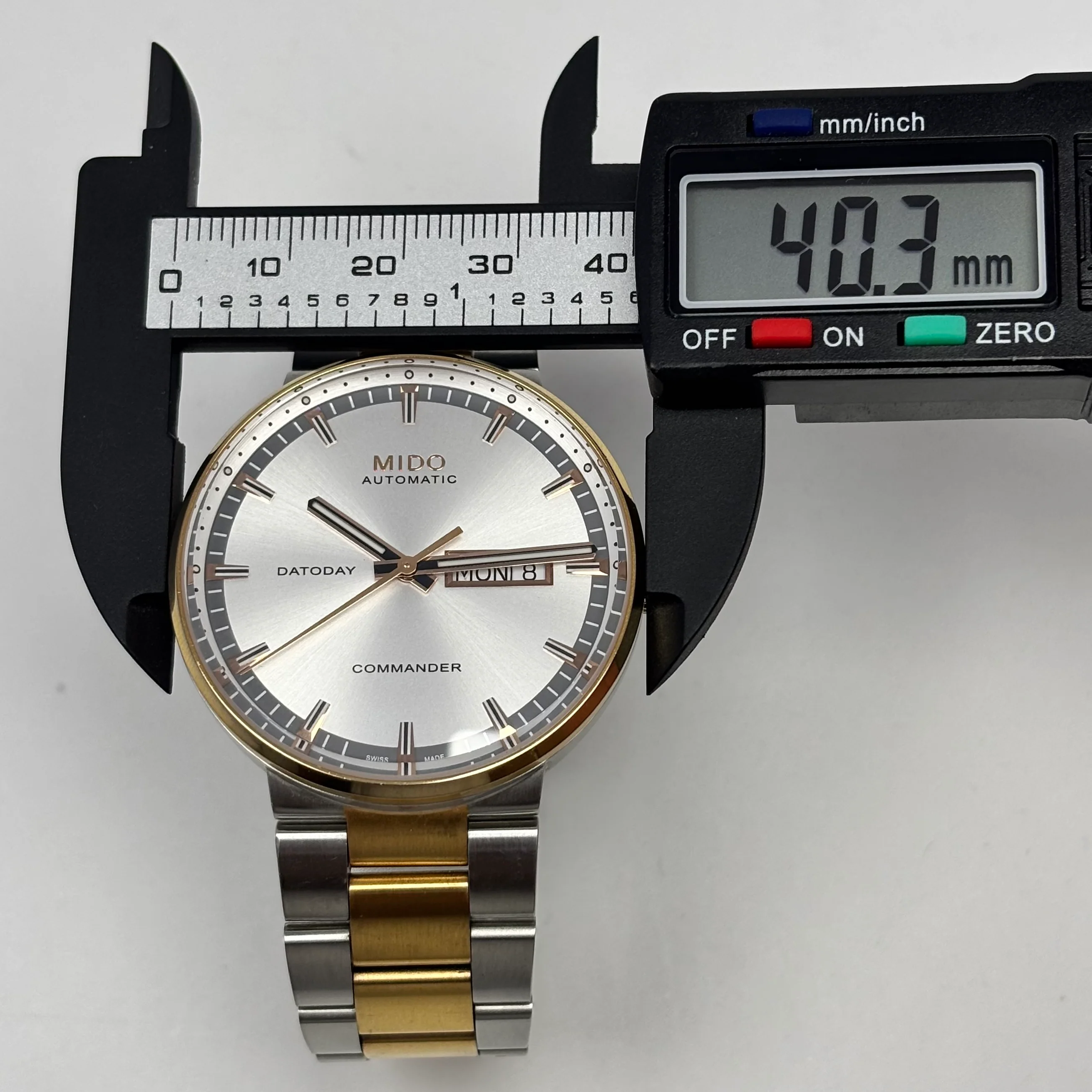 Reloj Mido Commander II Automático - Image 8