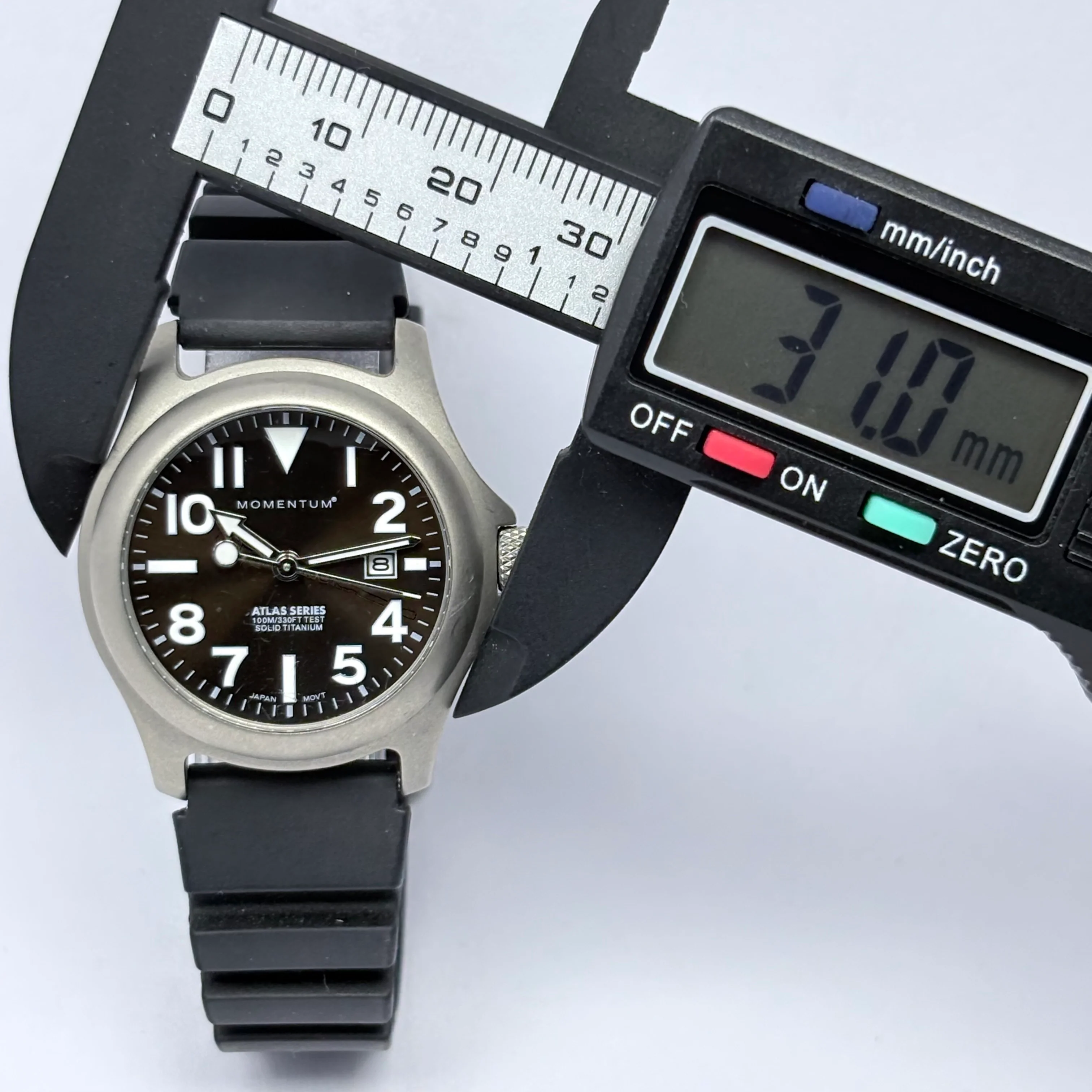 Reloj Momentum Atlas Series Quartz - Image 10