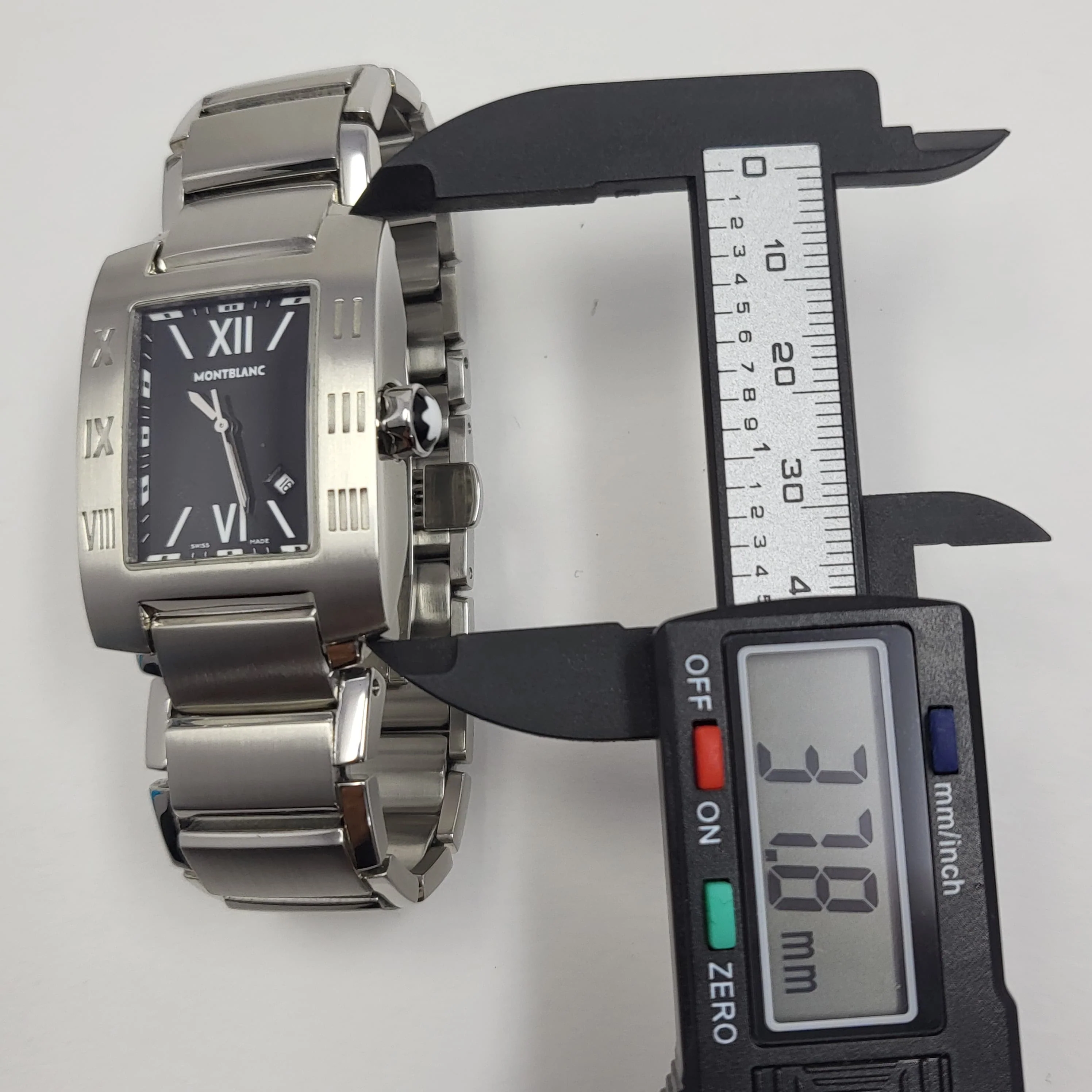 Reloj Montblanc Profile Quartz - Image 9