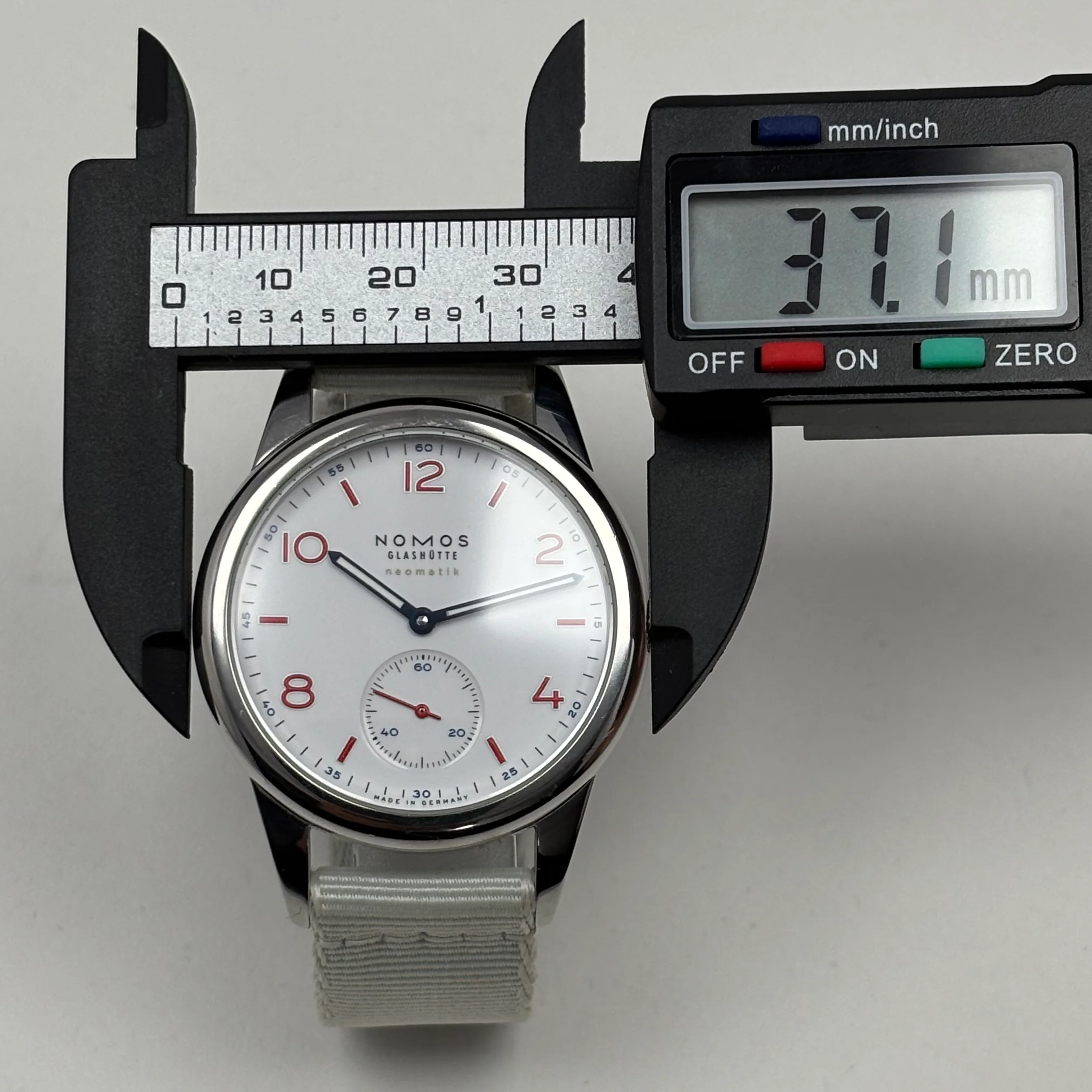 Reloj Nomos Glashüte Neomatik Automático | IV - Image 8