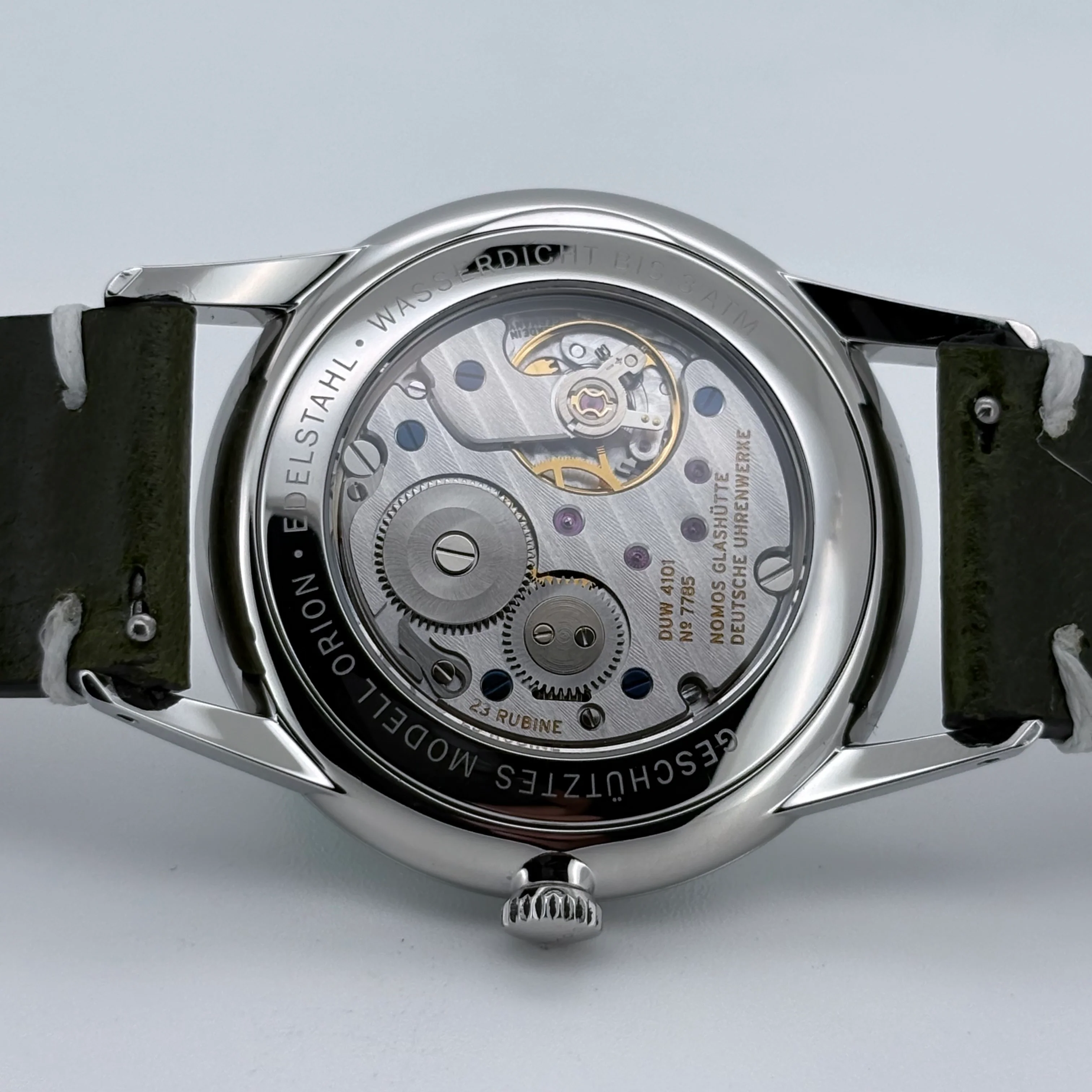 Reloj Nomos Glashütte Orion 381 Cuerda Manual - Image 8