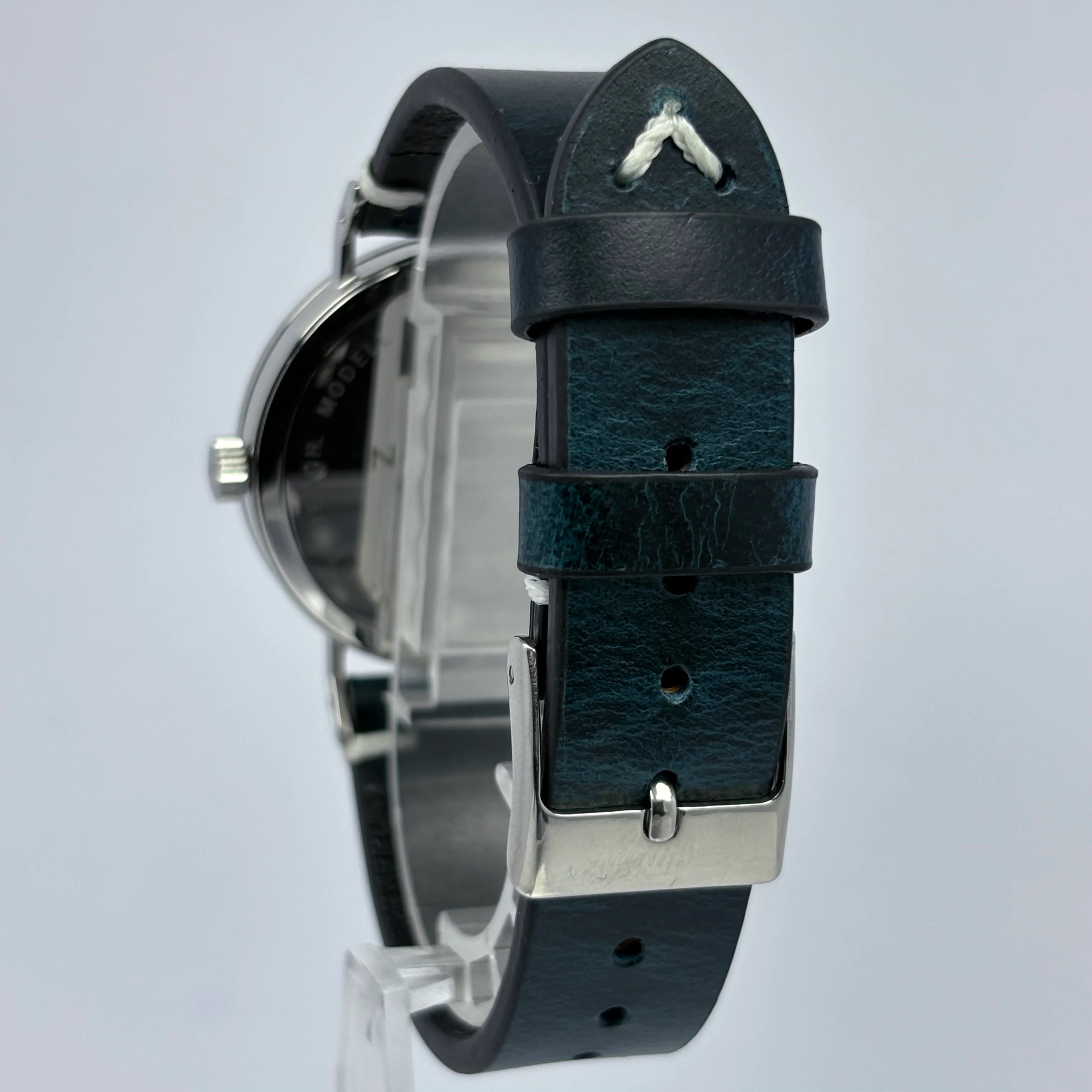 Reloj Nomos Tangente 35 Cuerda Manual - Image 4