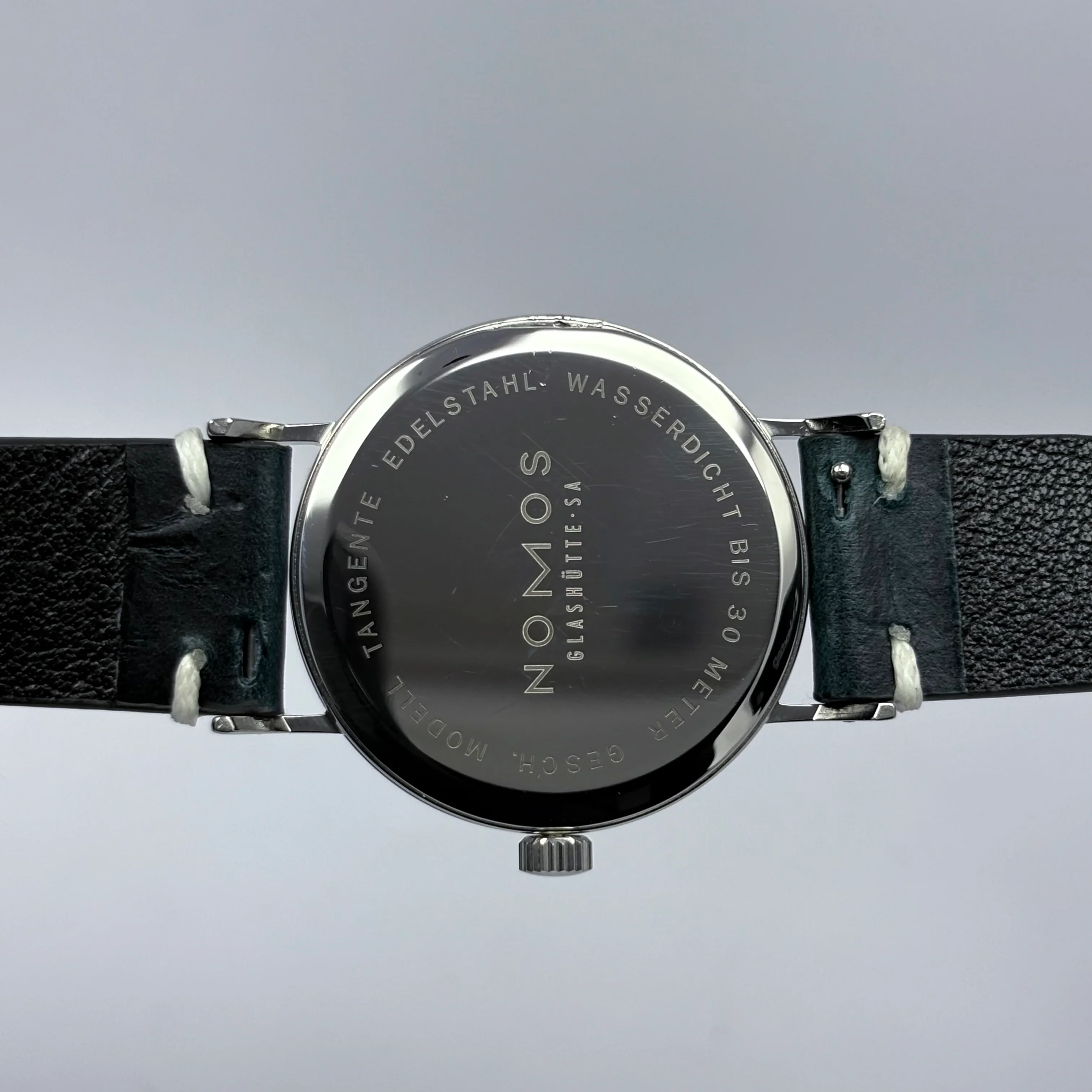 Reloj Nomos Tangente 35 Cuerda Manual - Image 6