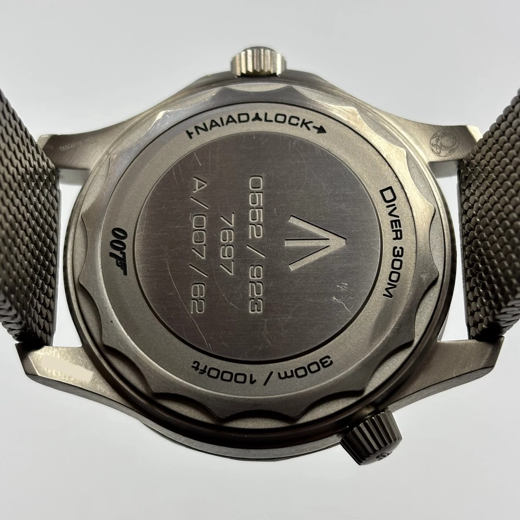 Reloj Omega Seamaster Diver 007 ”No time to die” - Image 8