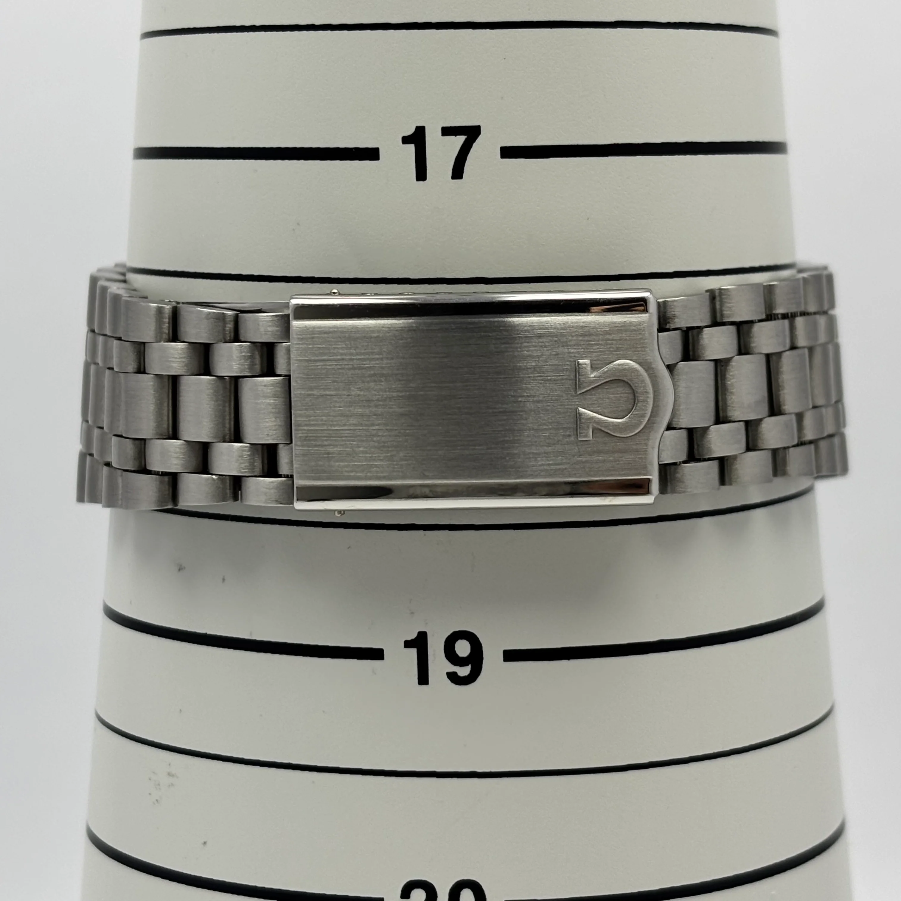 Reloj Omega Mark II Cuerda Manual - Image 8