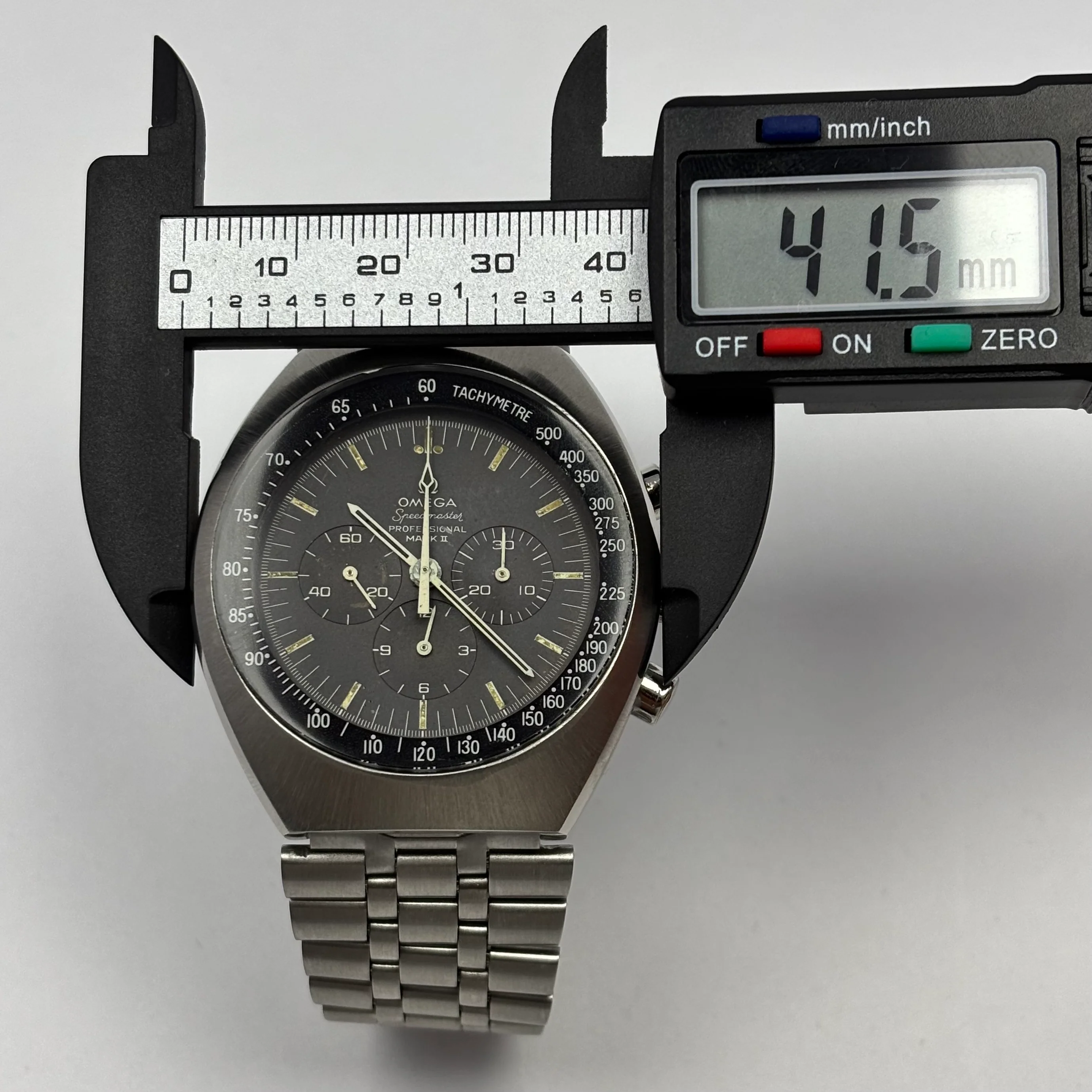 Reloj Omega Mark II Cuerda Manual - Image 9