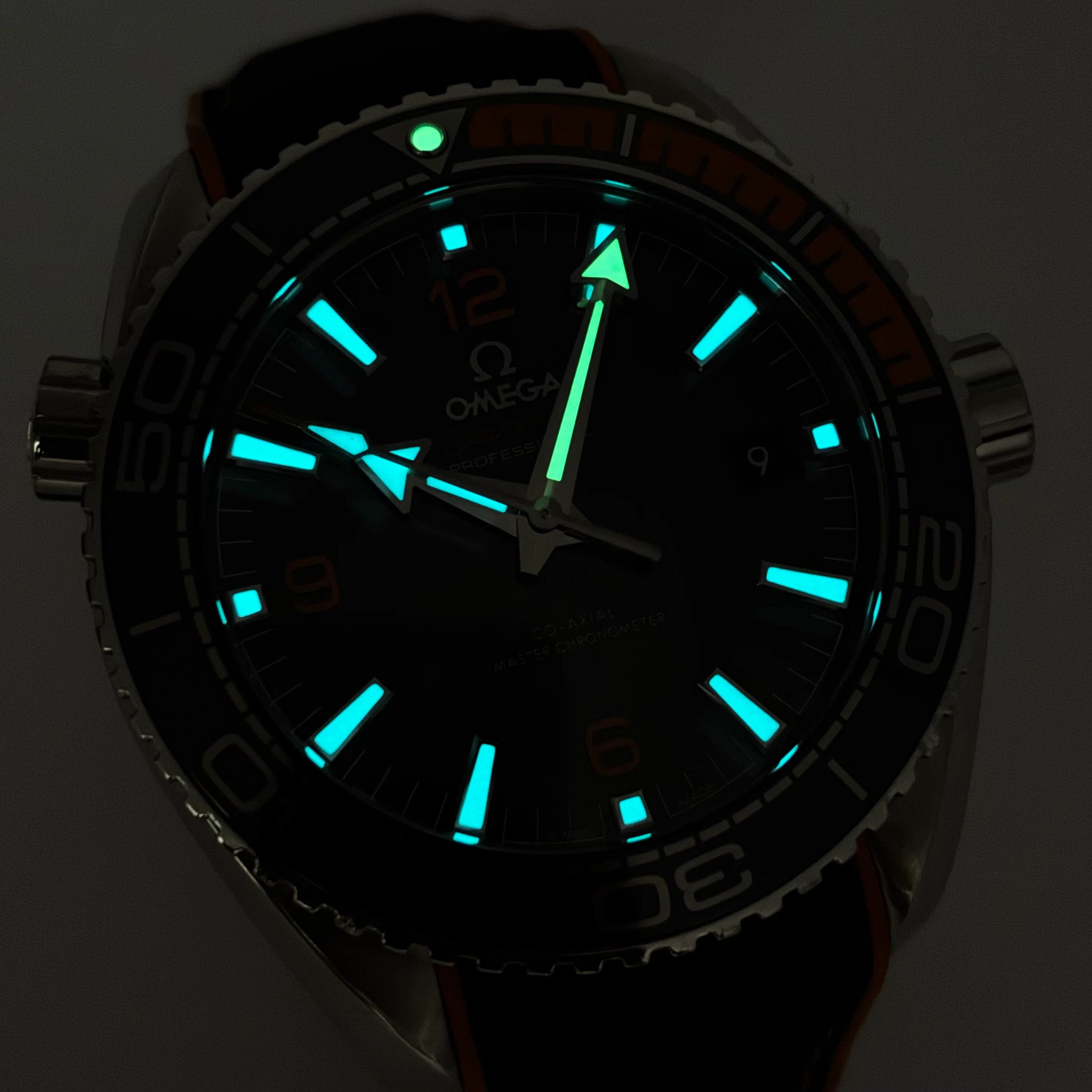 Reloj Omega Seamaster Planet Ocean 600M Automático - Image 2