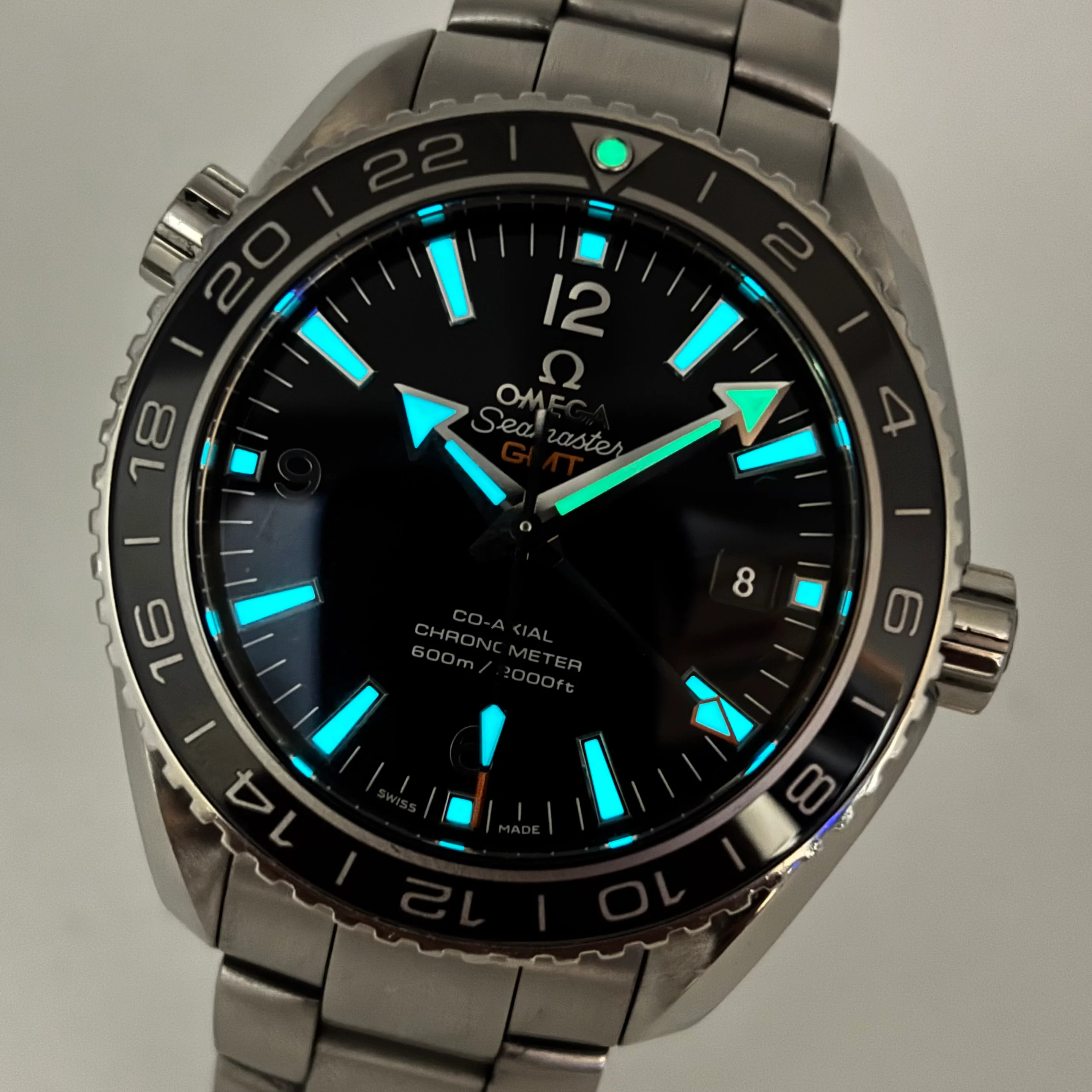 Reloj Omega Seamaster Planet Ocean GMT Co-Axial Automático - Image 3